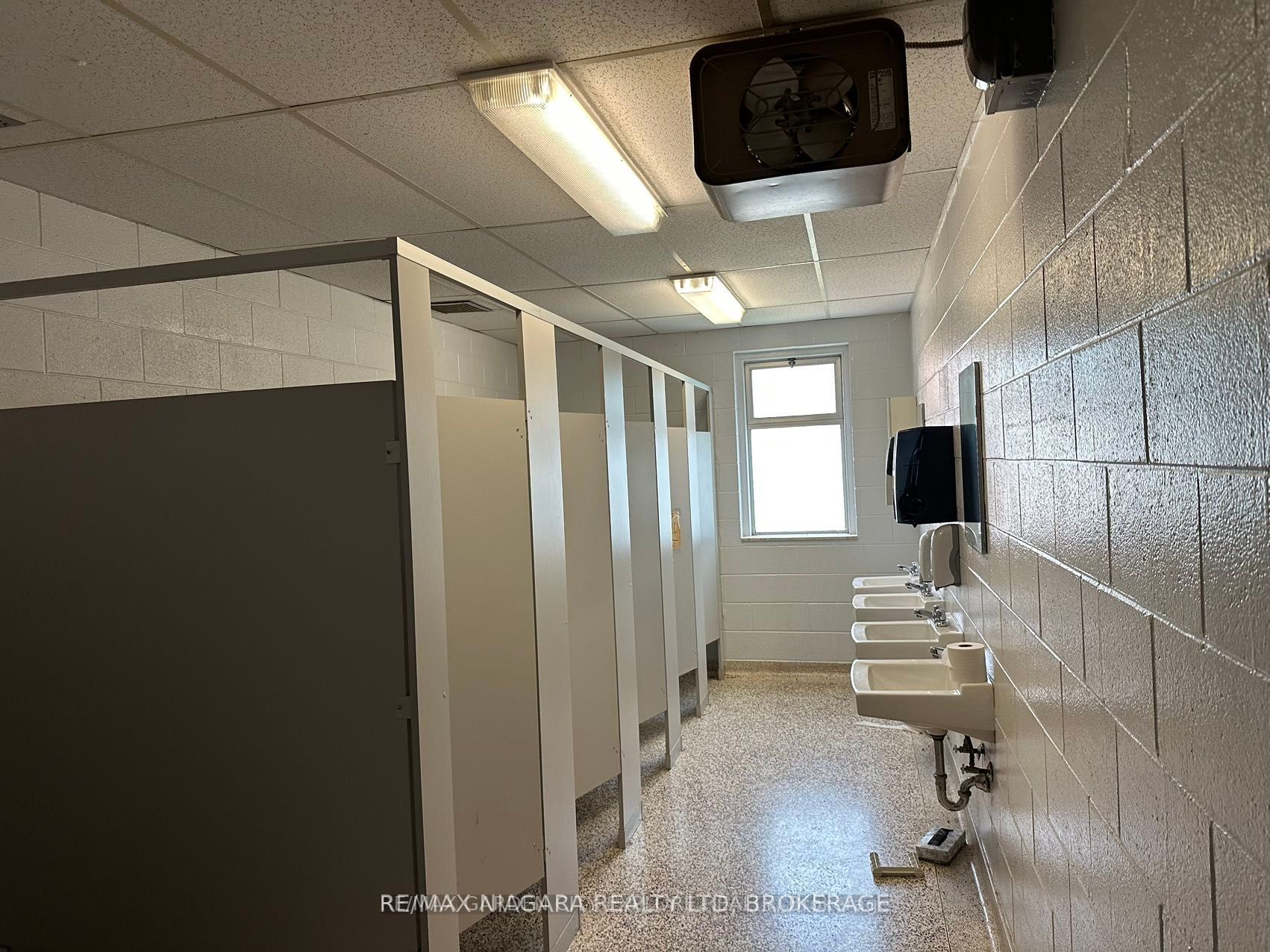 1165 Centre Street Property Photo 7