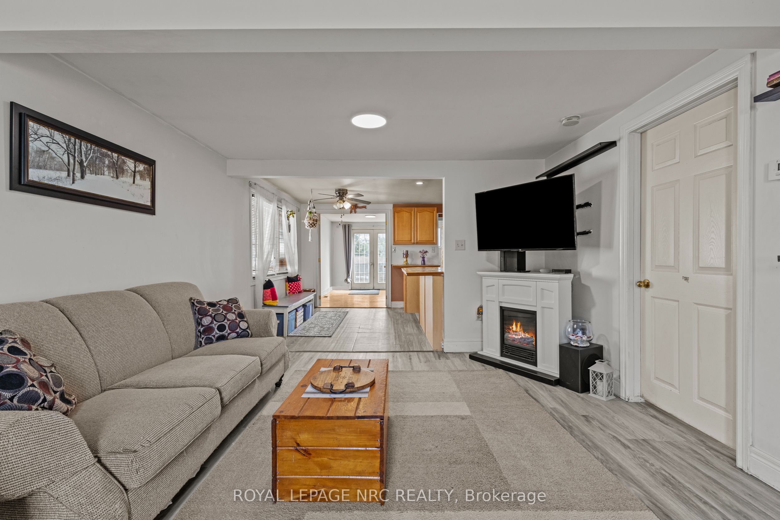 6504 Monroe Street Property Photo 7
