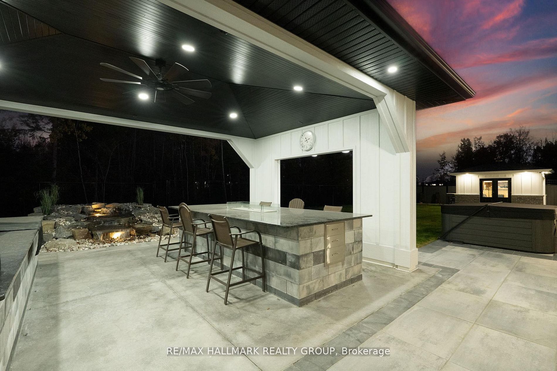 55 De La Seignerie Estates E Property Photo 14