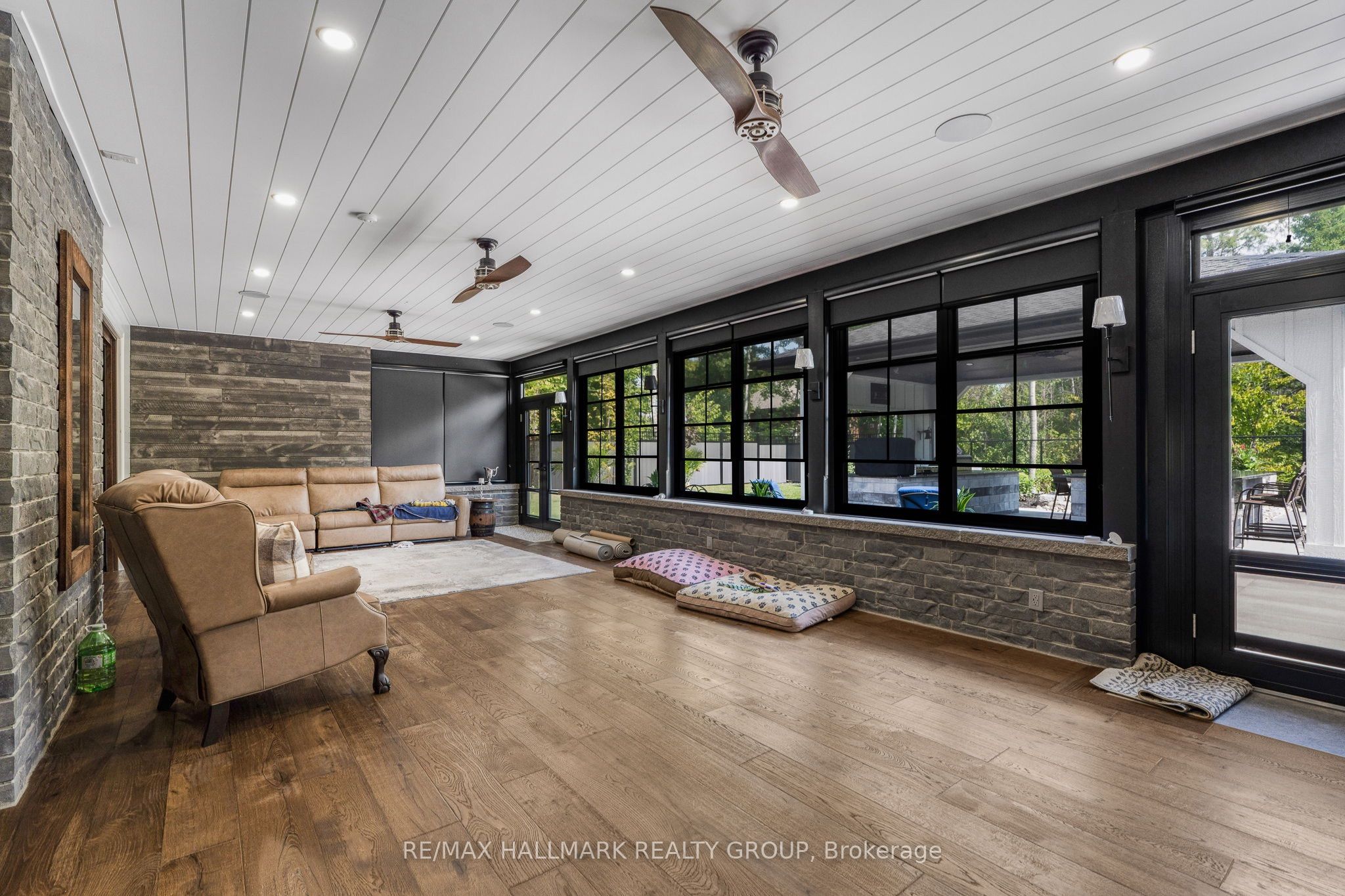55 De La Seignerie Estates E Property Photo 49