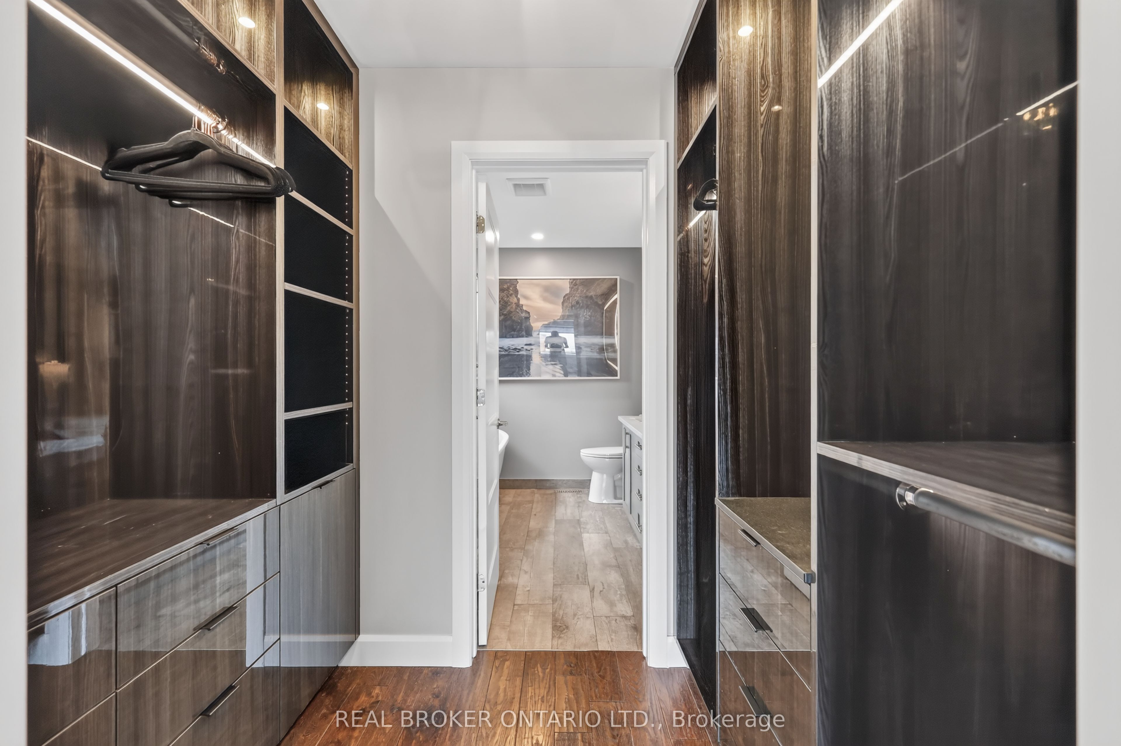 343 Riverdale Avenue Property Photo 25