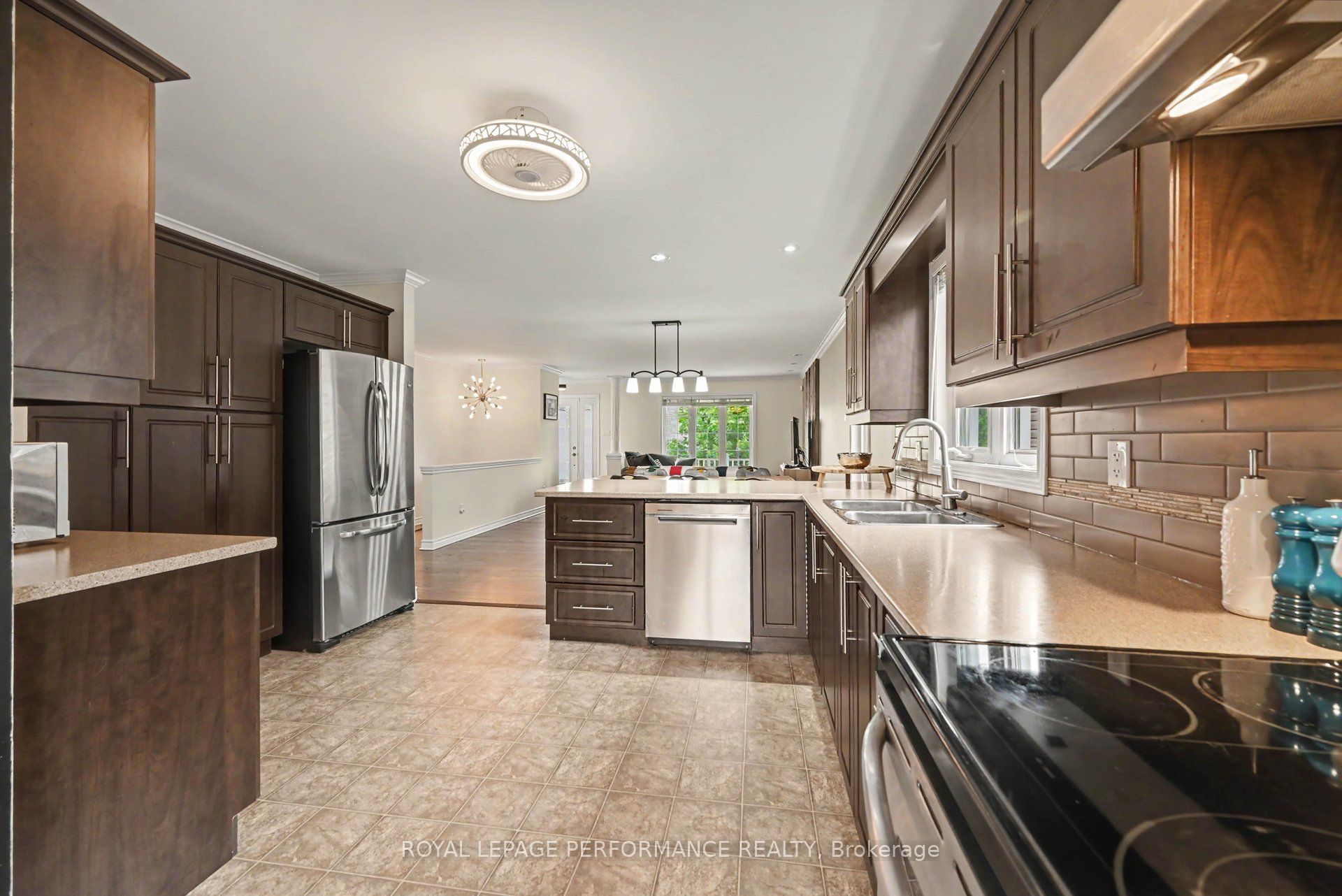 71 Mayer Street Property Photo 10