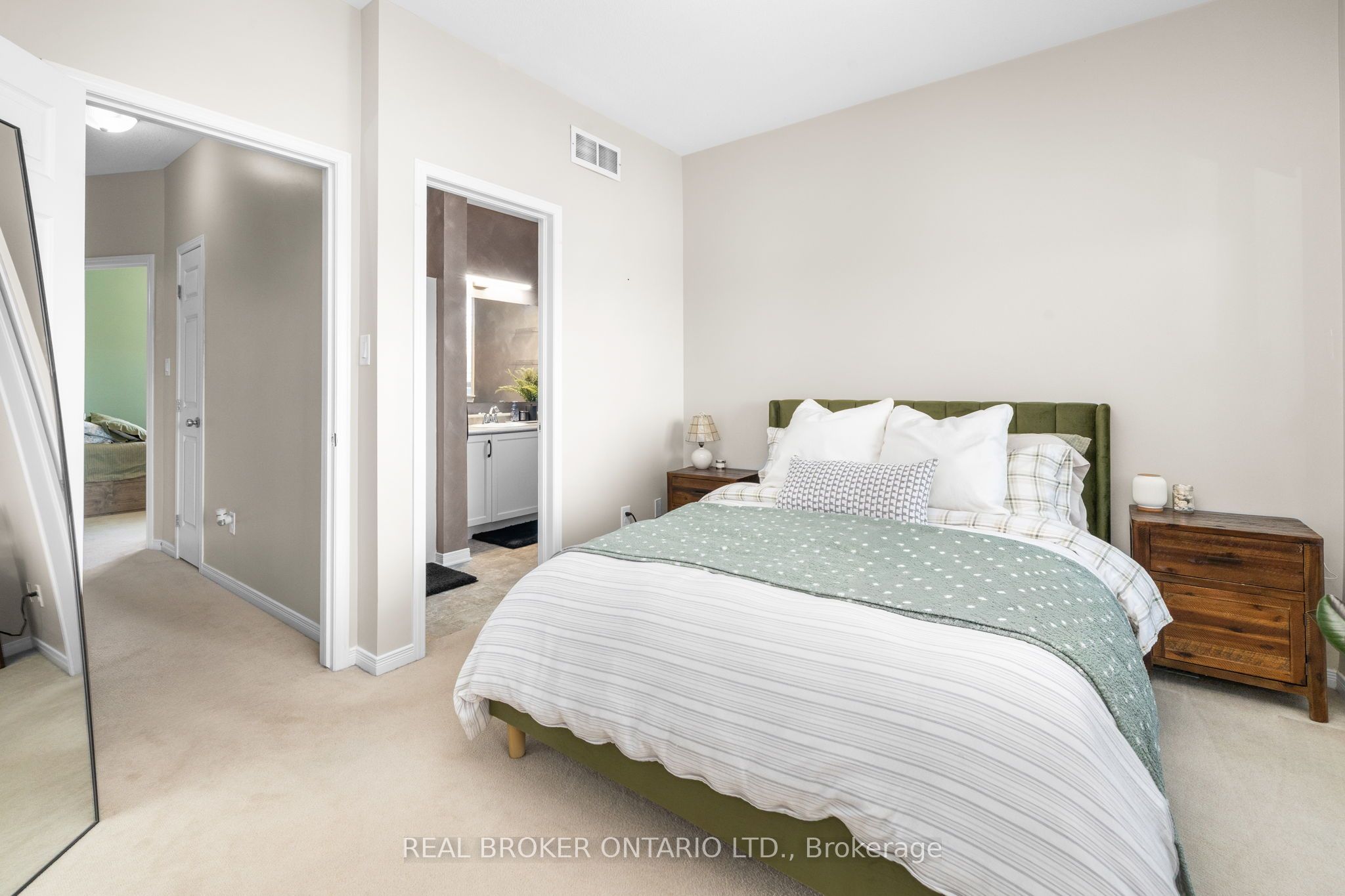3415 Cambrian Road Property Photo 21