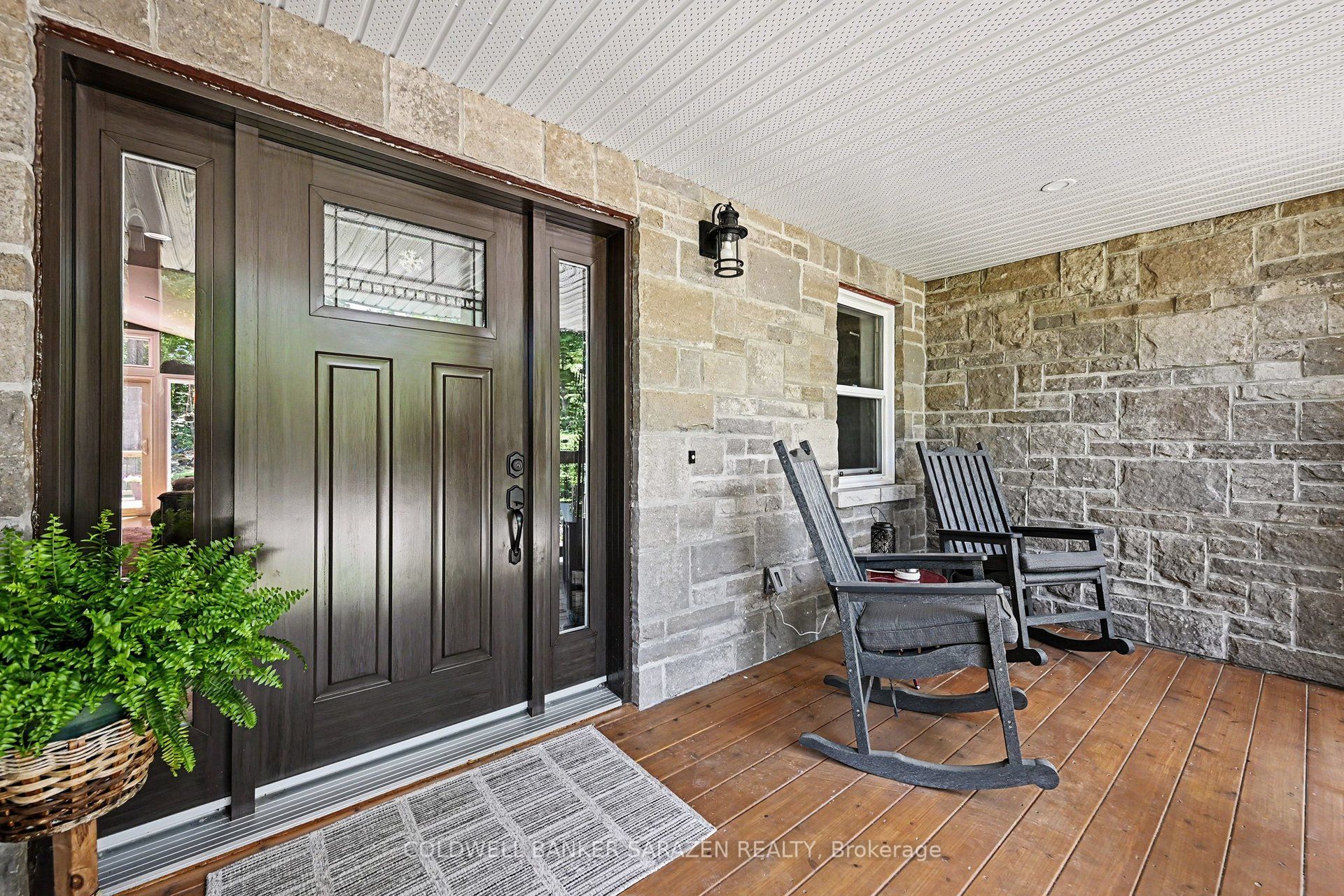 78 Deerfield Drive Property Photo 3
