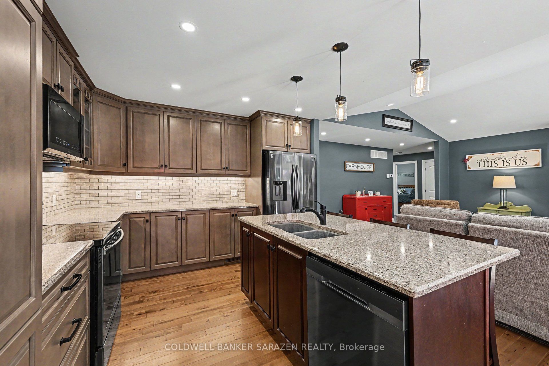 78 Deerfield Drive Property Photo 11