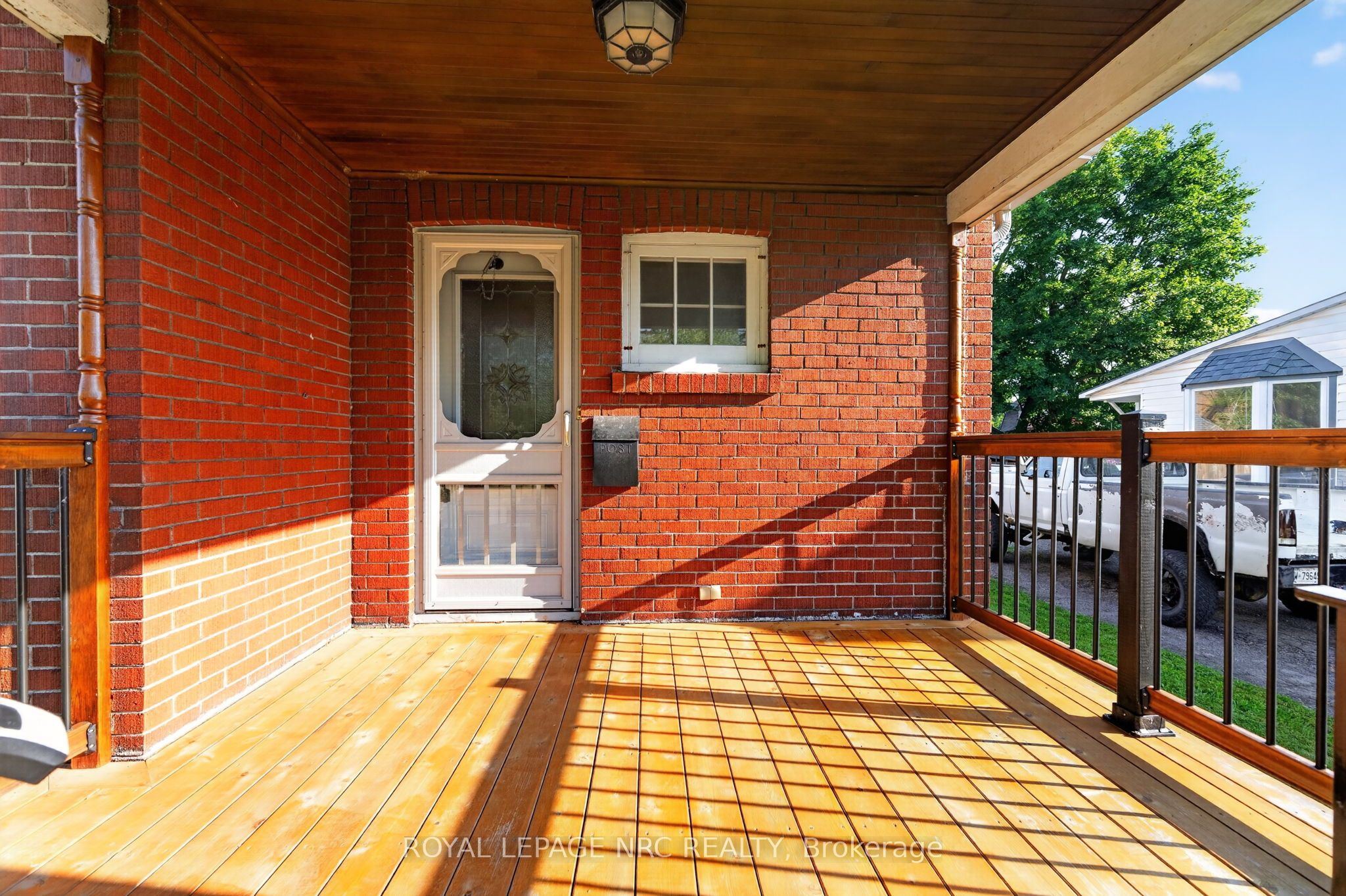 239 Phipps Street Property Photo 3
