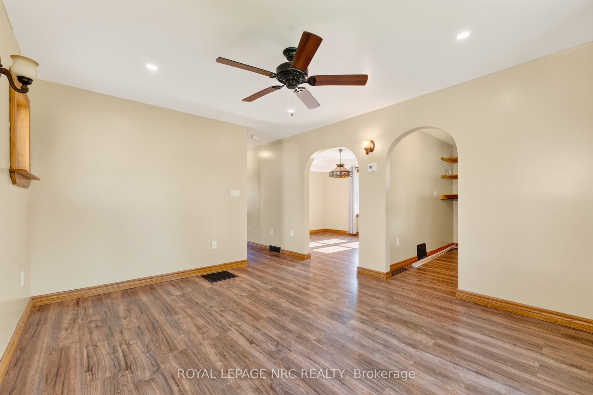 239 Phipps Street Property Photo 5