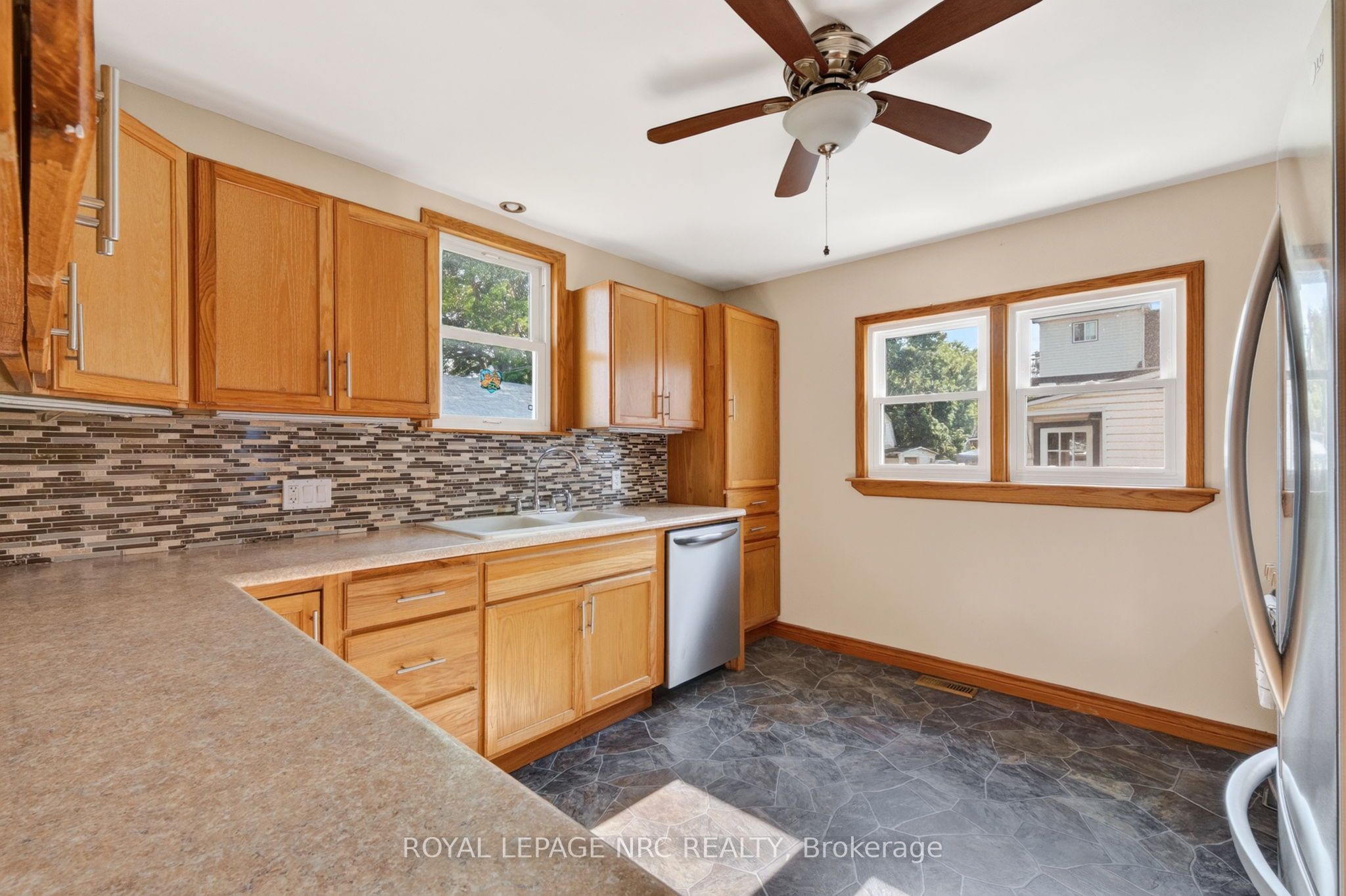 239 Phipps Street Property Photo 10