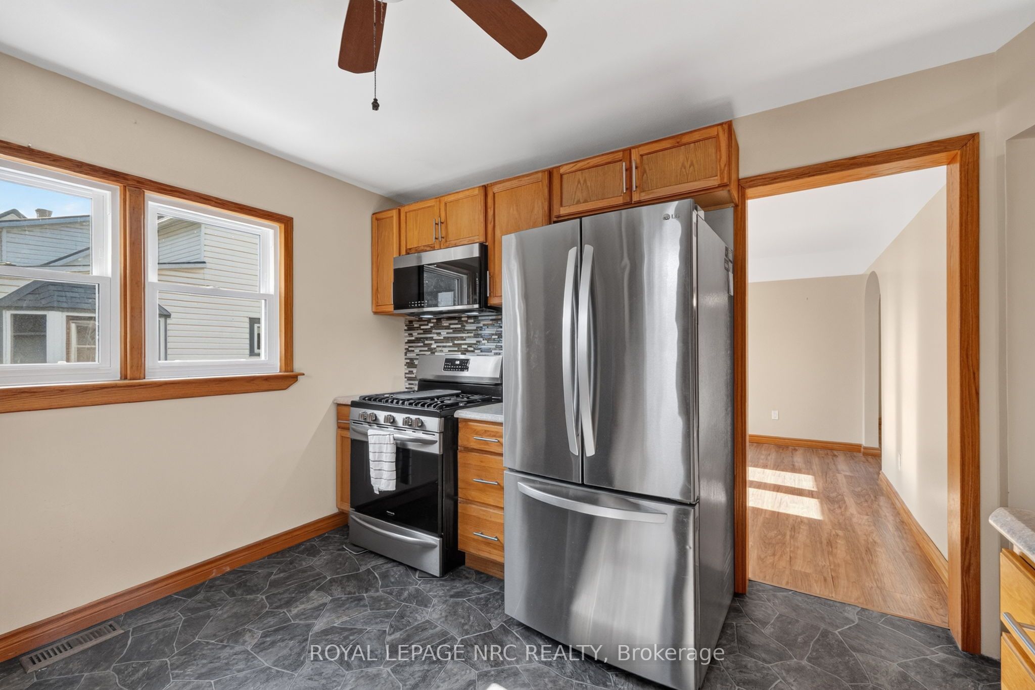 239 Phipps Street Property Photo 12
