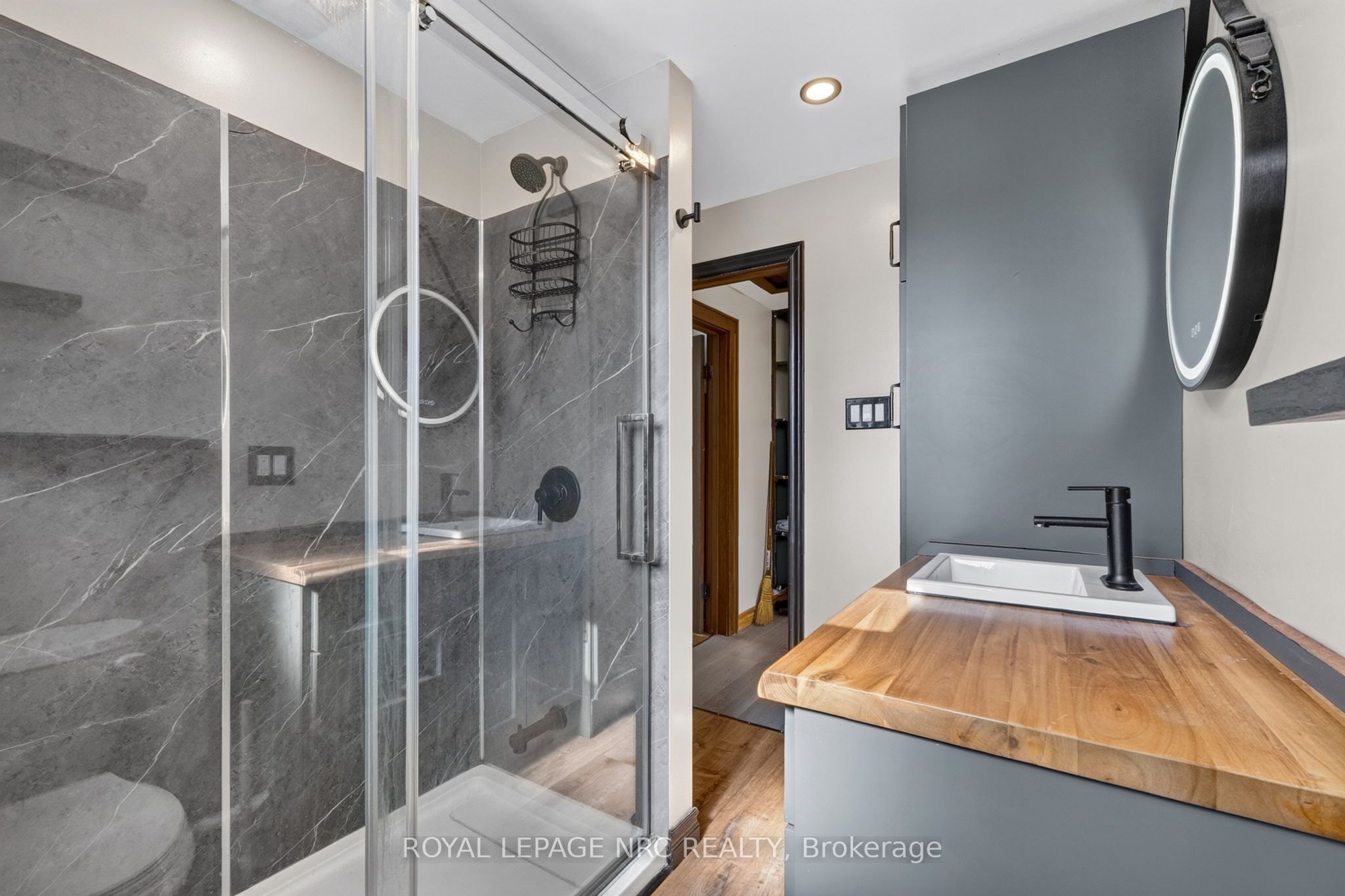 239 Phipps Street Property Photo 25
