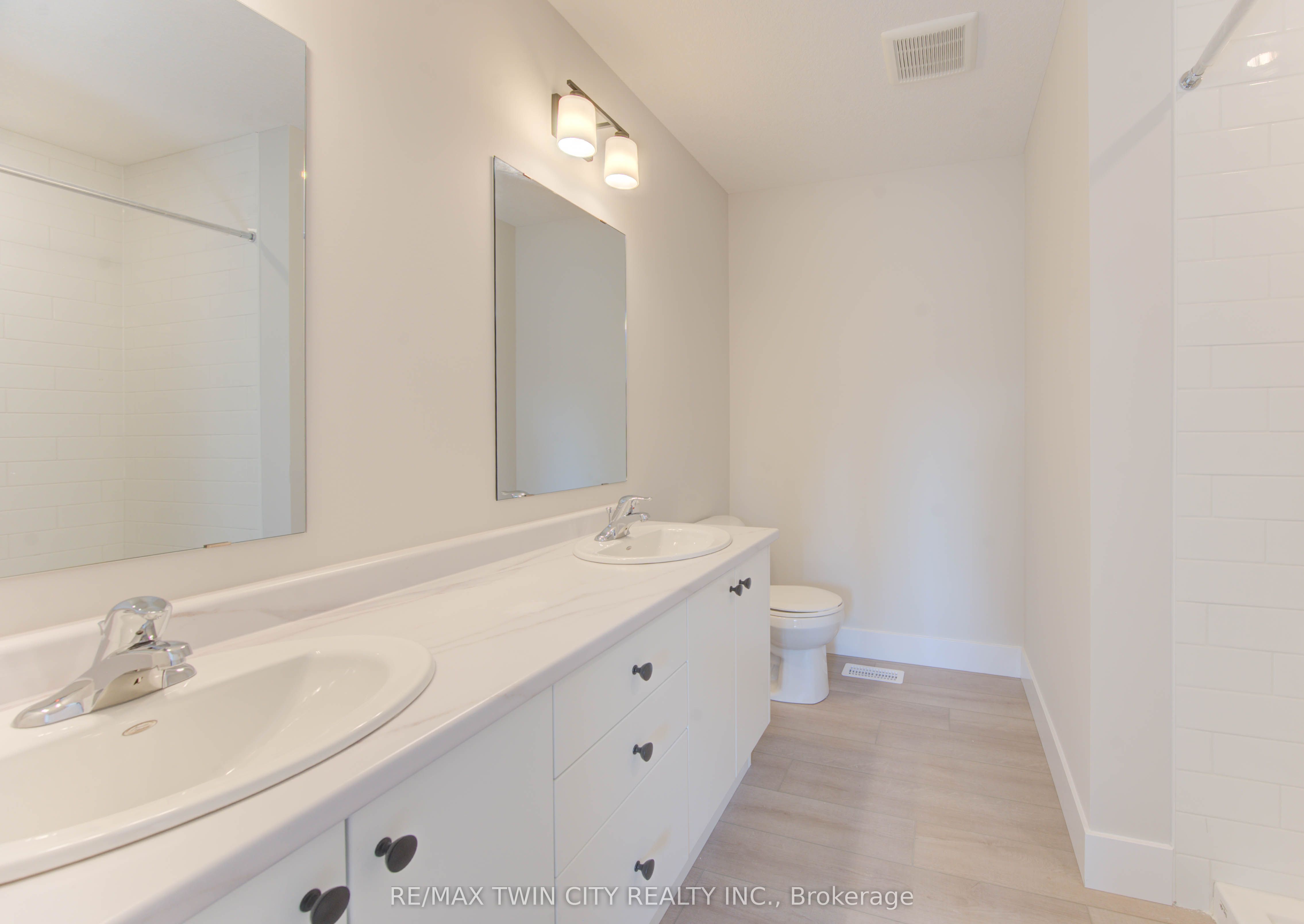 161 Dunnigan Drive Property Photo 33