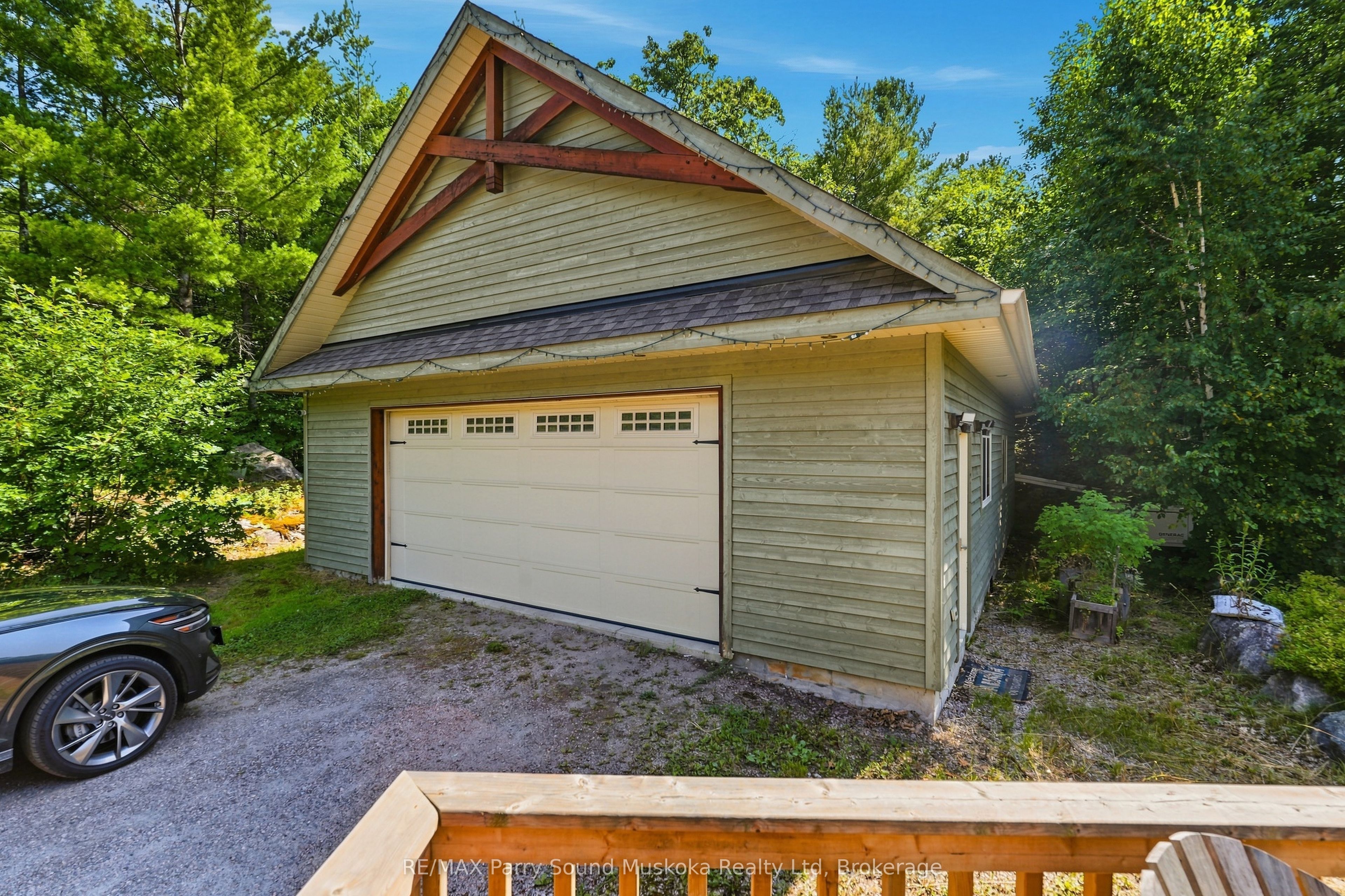 9 Desmasdons Road Property Photo 38