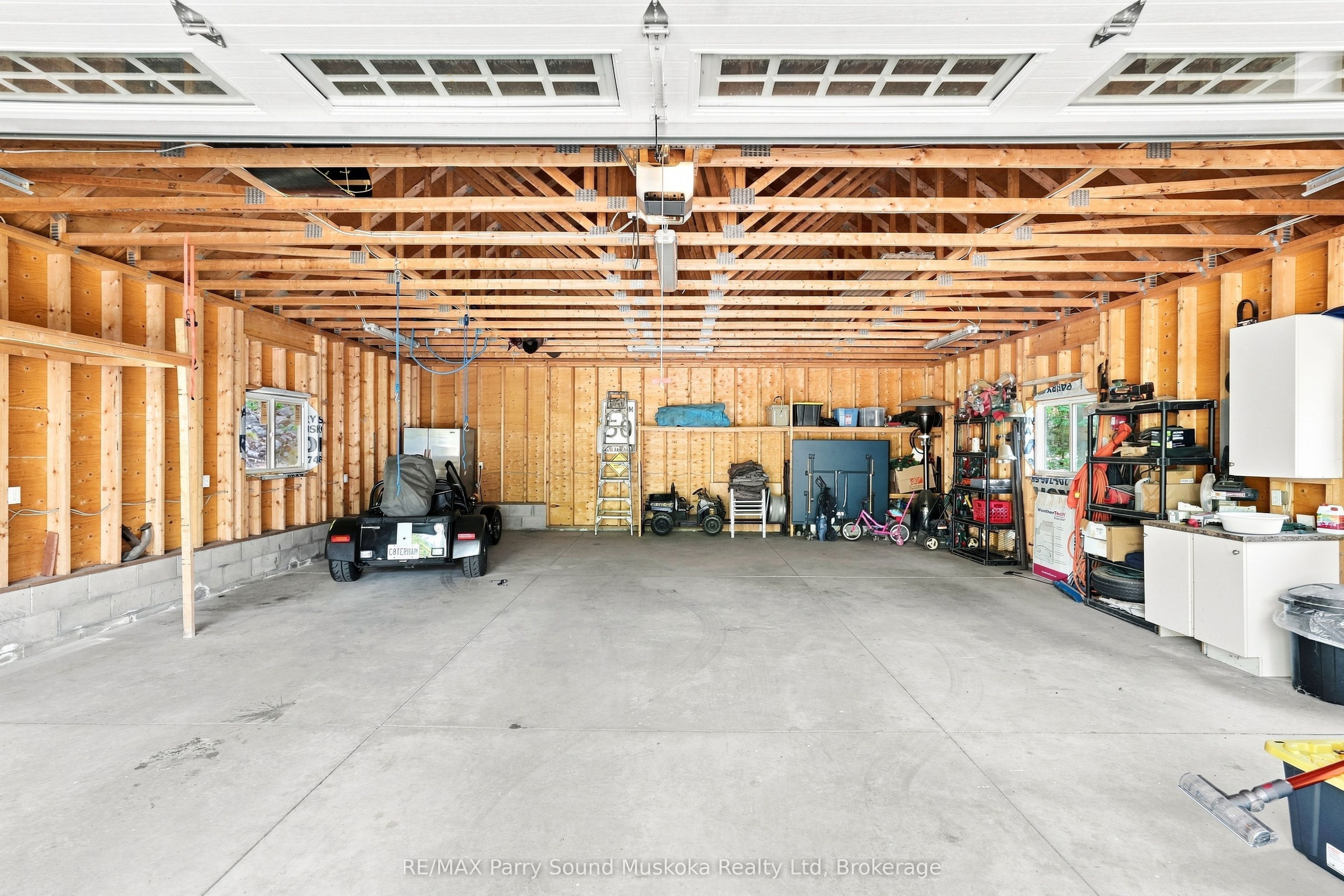 9 Desmasdons Road Property Photo 39