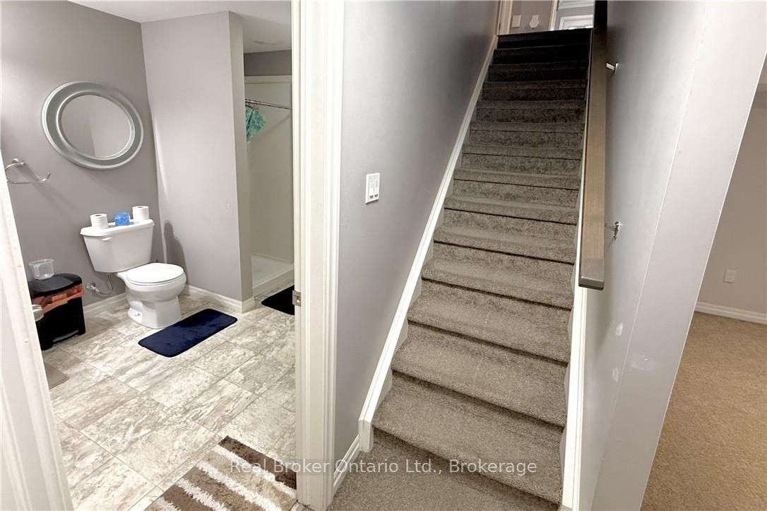 1 Chamberlain Avenue 9 Property Photo 11