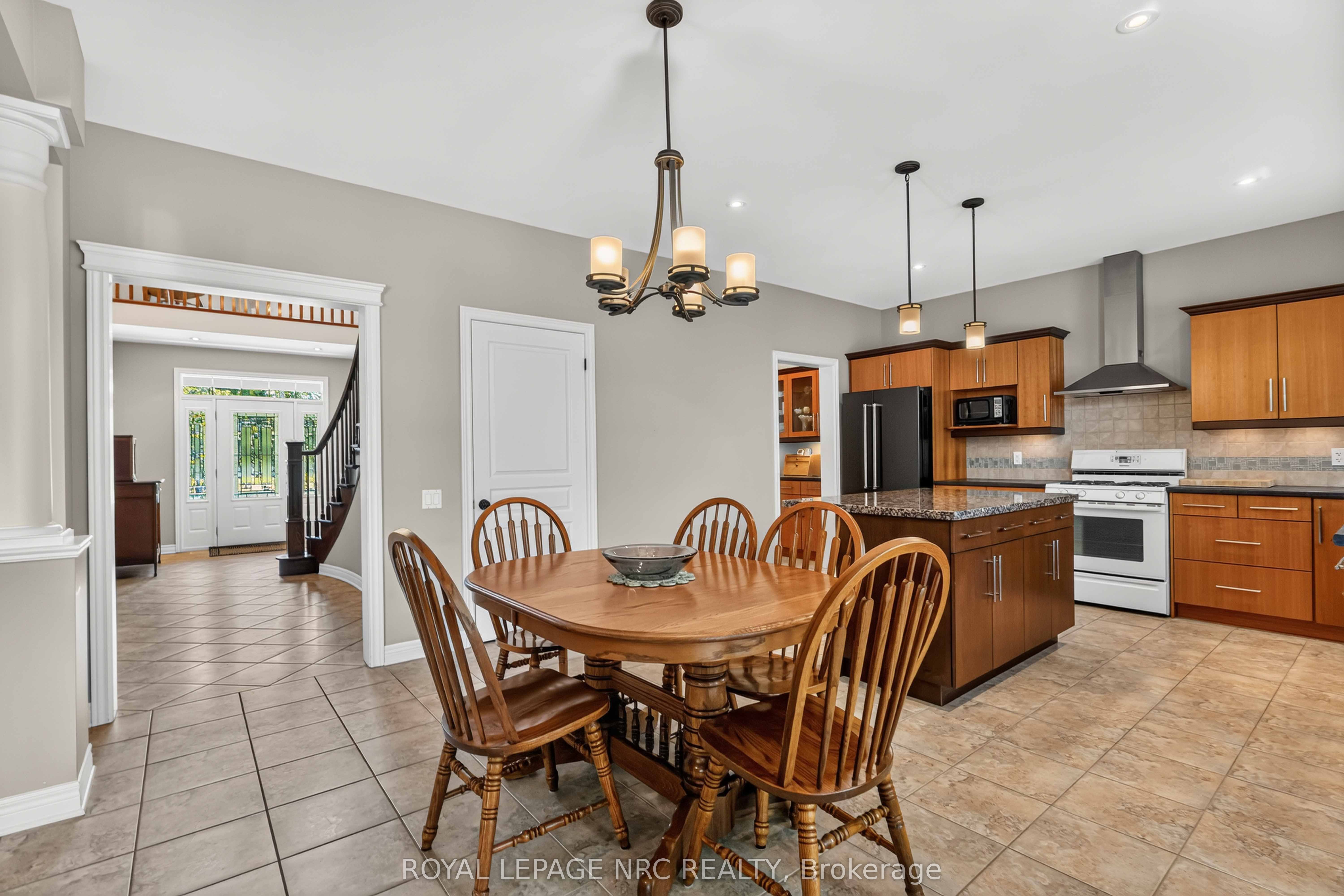 378 Pelham Road Property Photo 12
