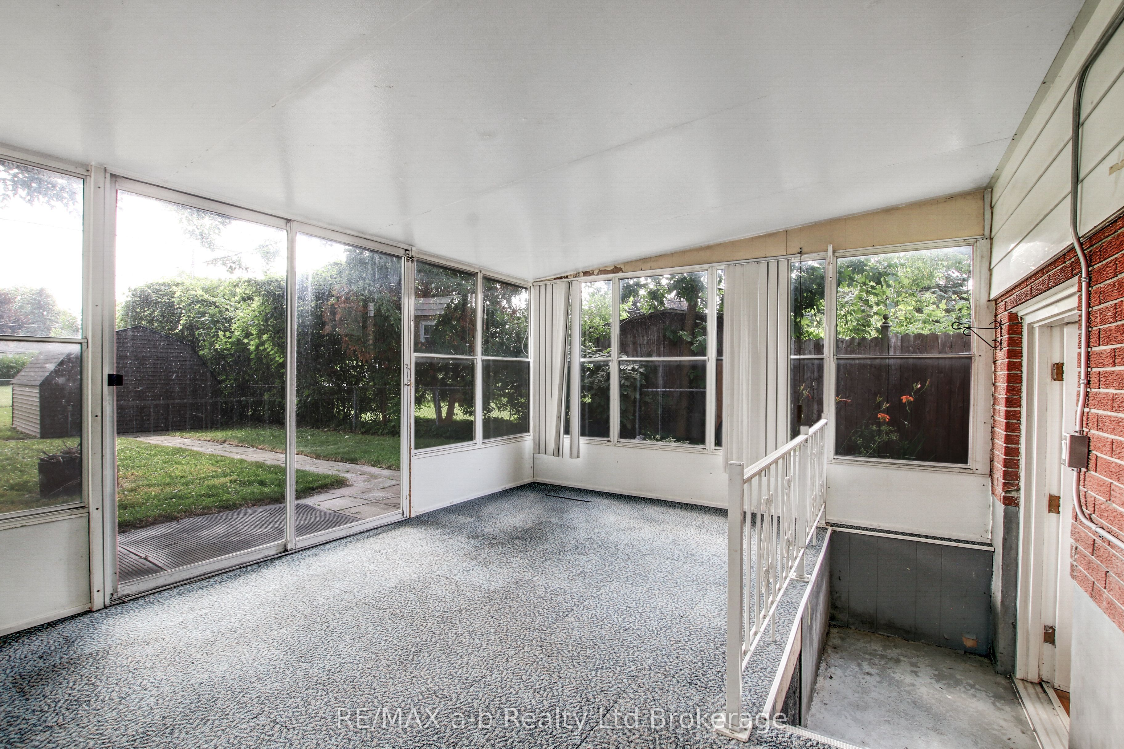 1292 Sorrel Road Property Photo 4