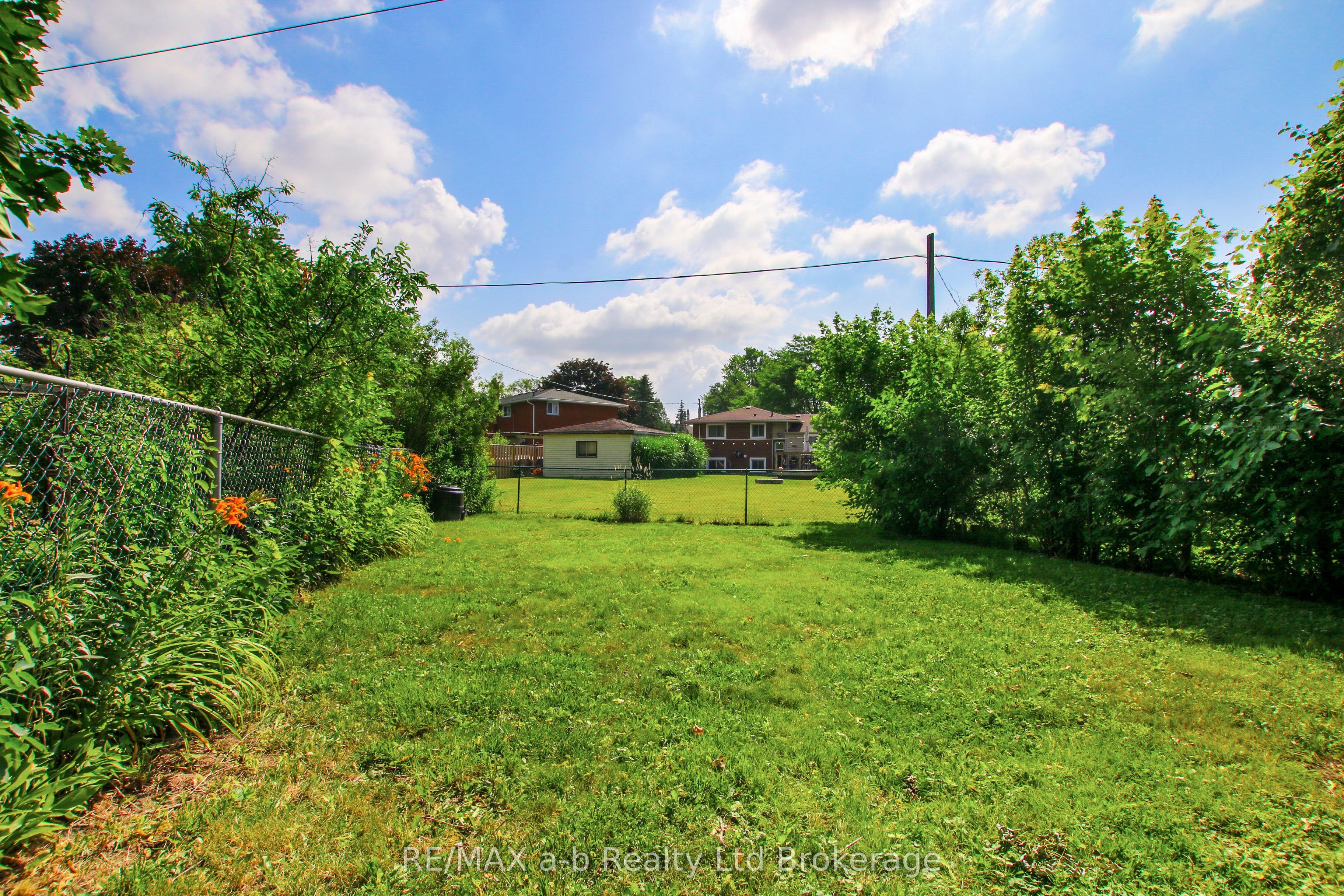 1292 Sorrel Road Property Photo 5