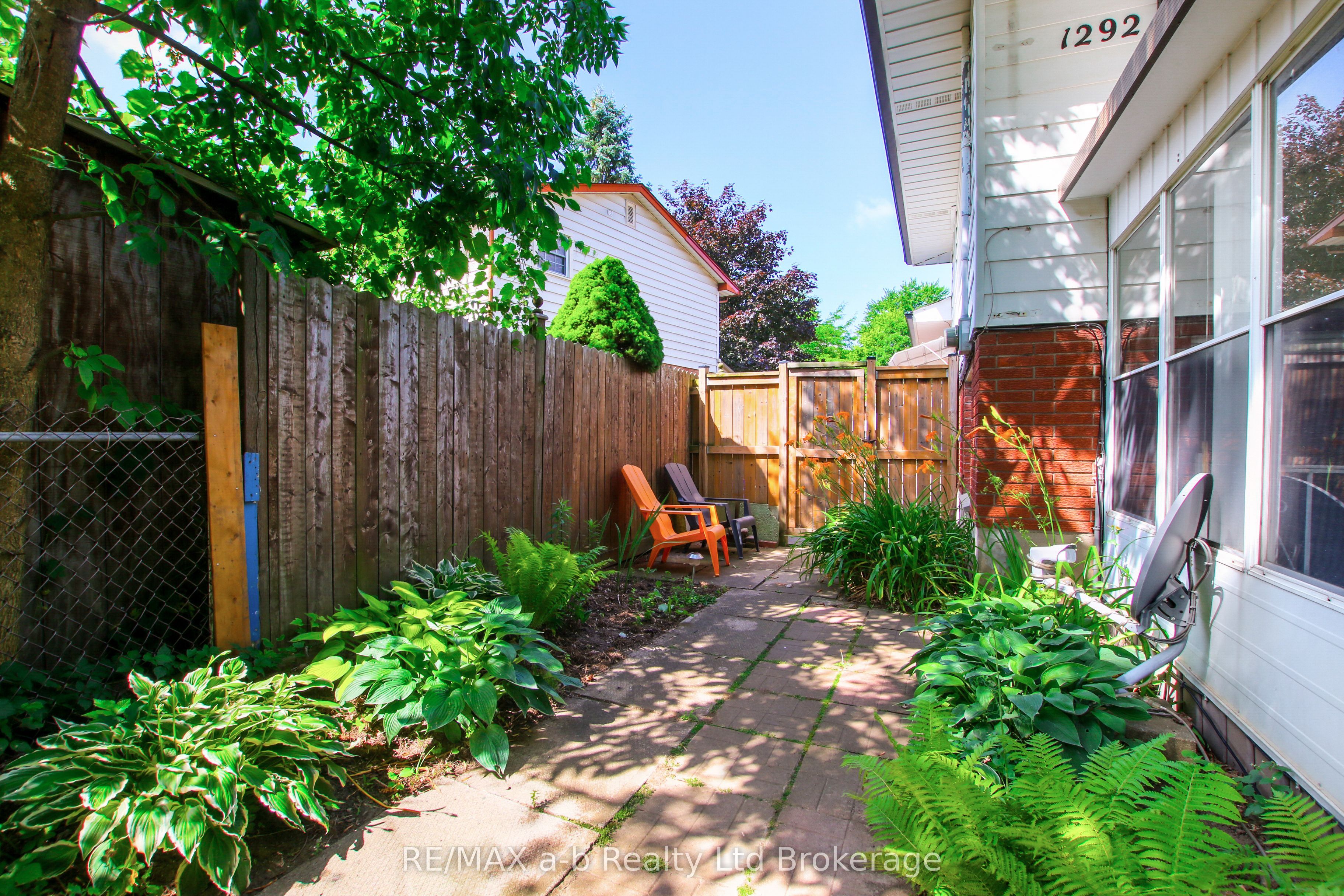 1292 Sorrel Road Property Photo 6