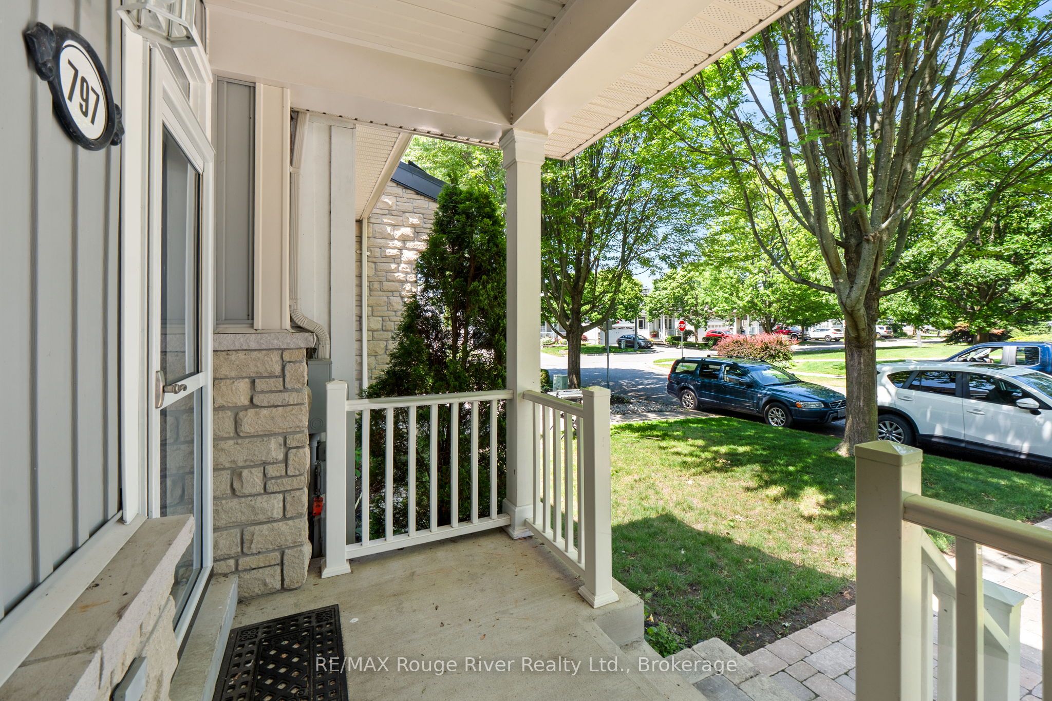 797 Kane Terrace Property Photo 3