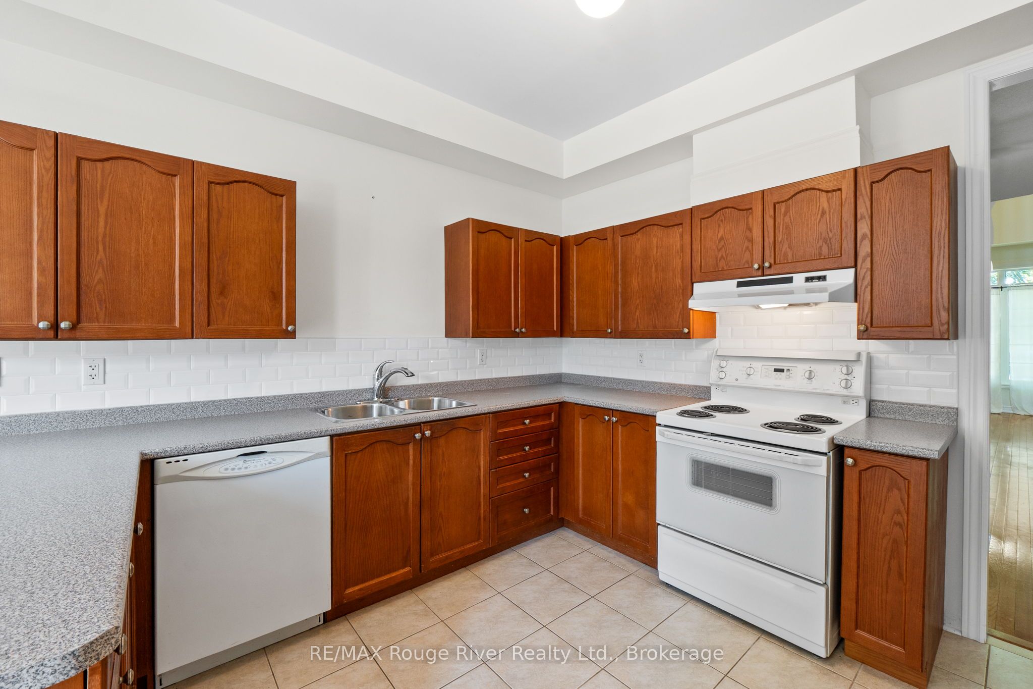 797 Kane Terrace Property Photo 22