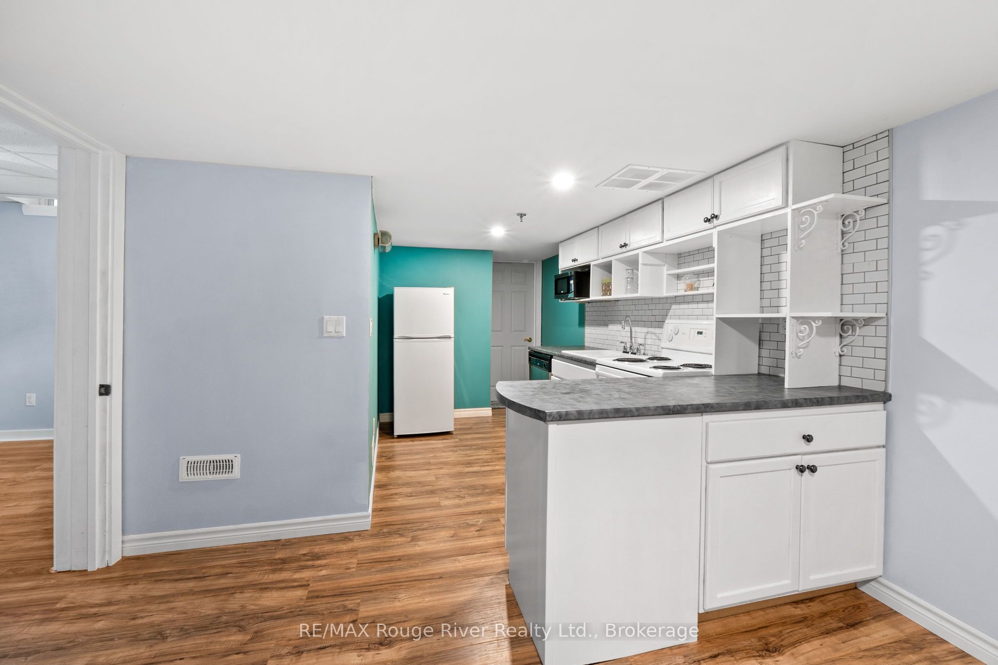 797 Kane Terrace Property Photo 40