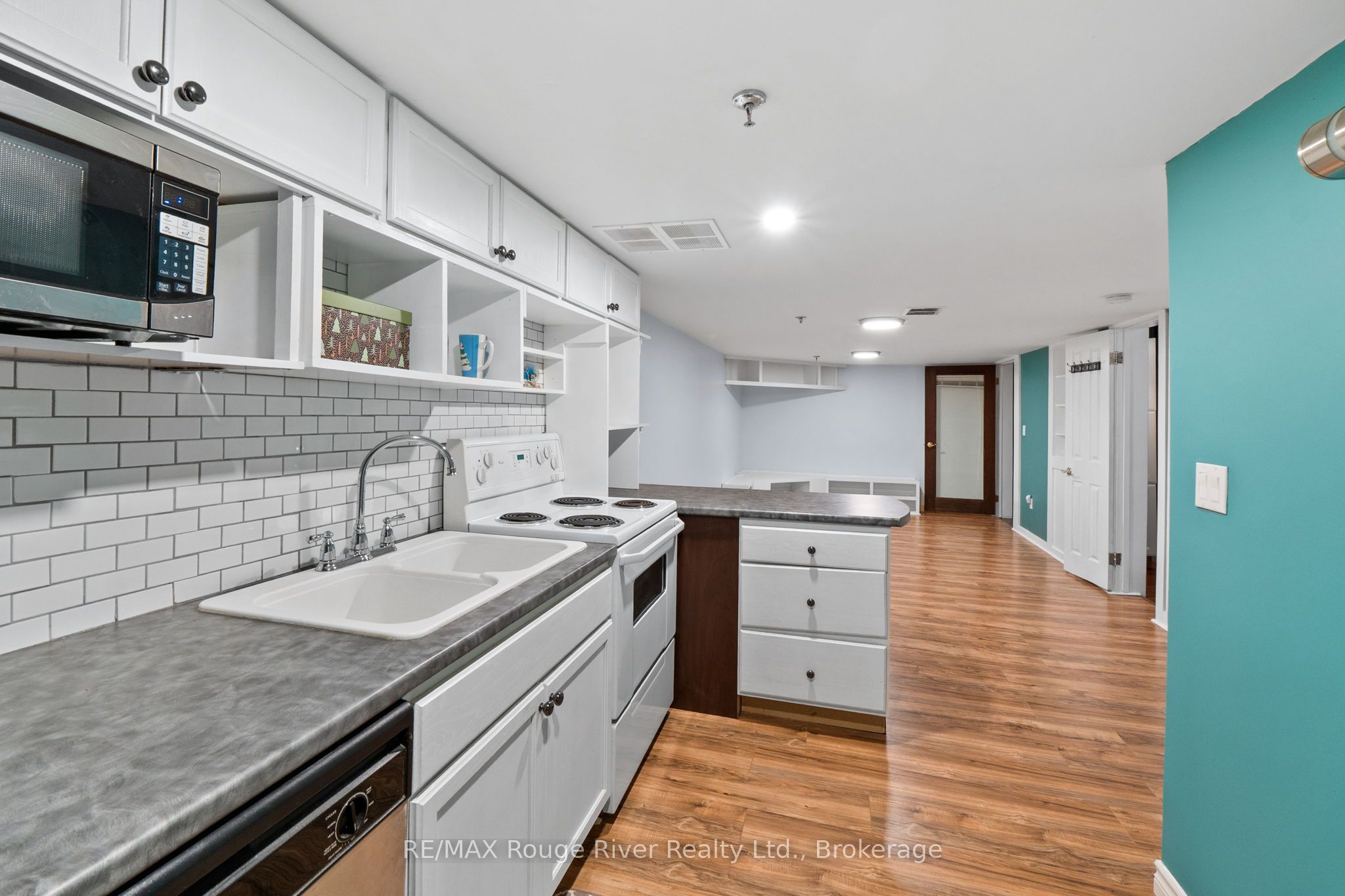 797 Kane Terrace Property Photo 42