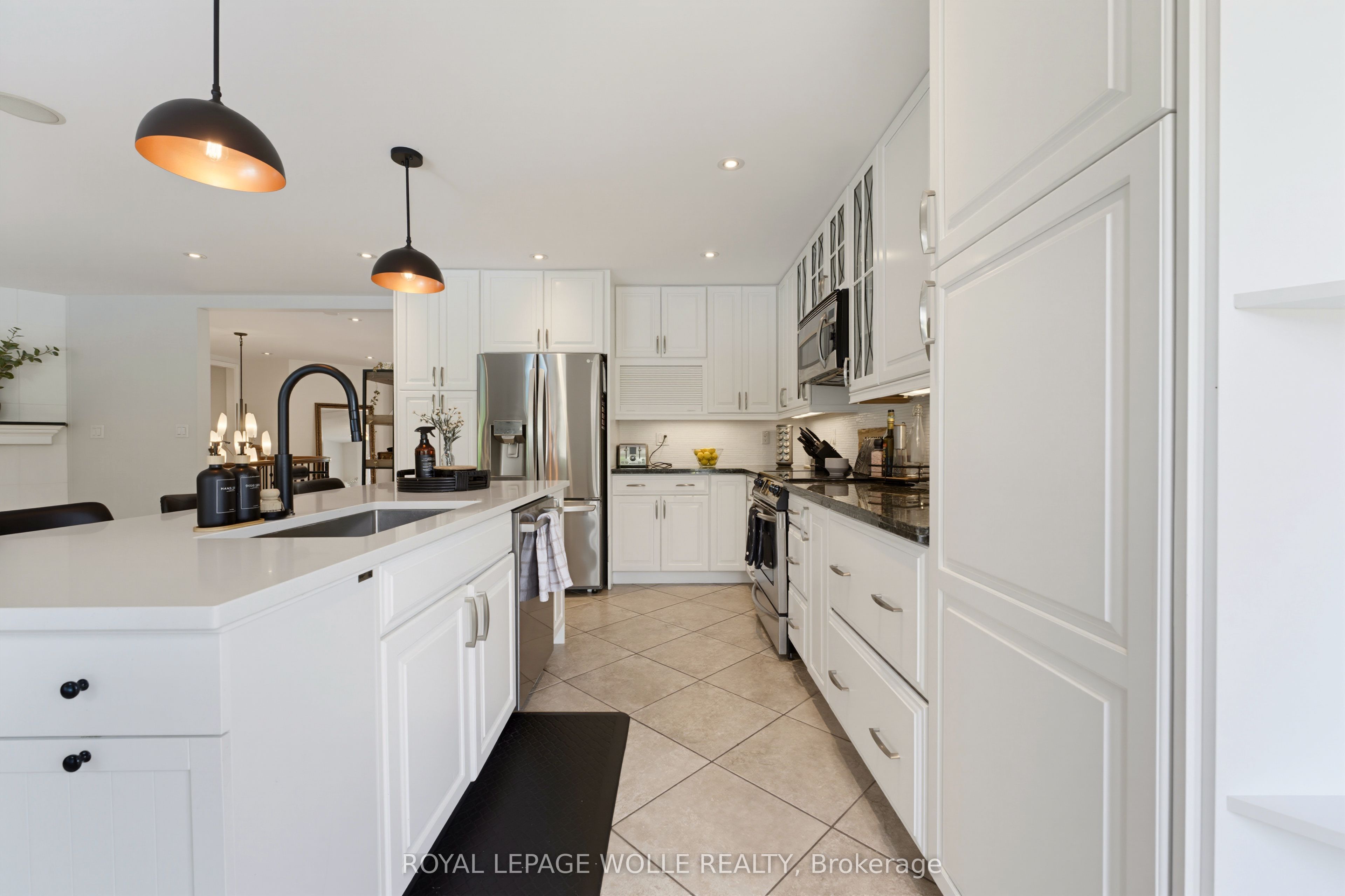 56 Windrush Trail Property Photo 15