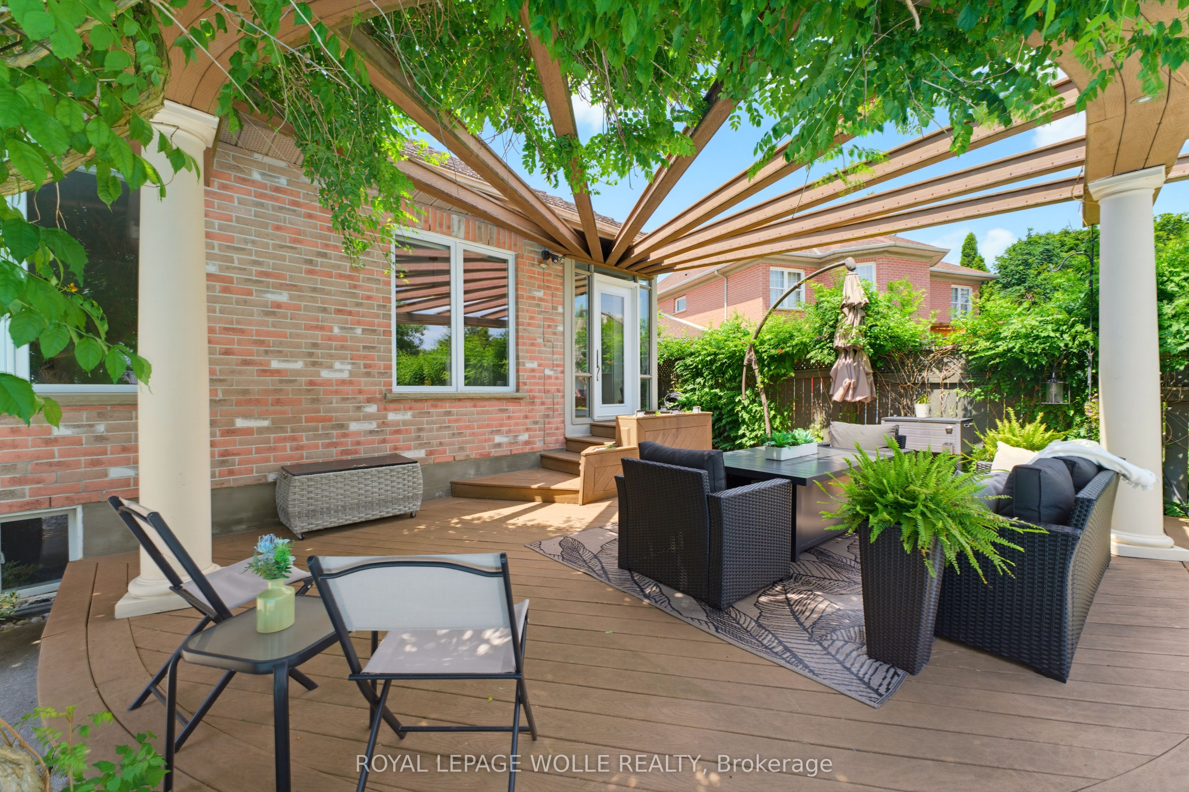 56 Windrush Trail Property Photo 40