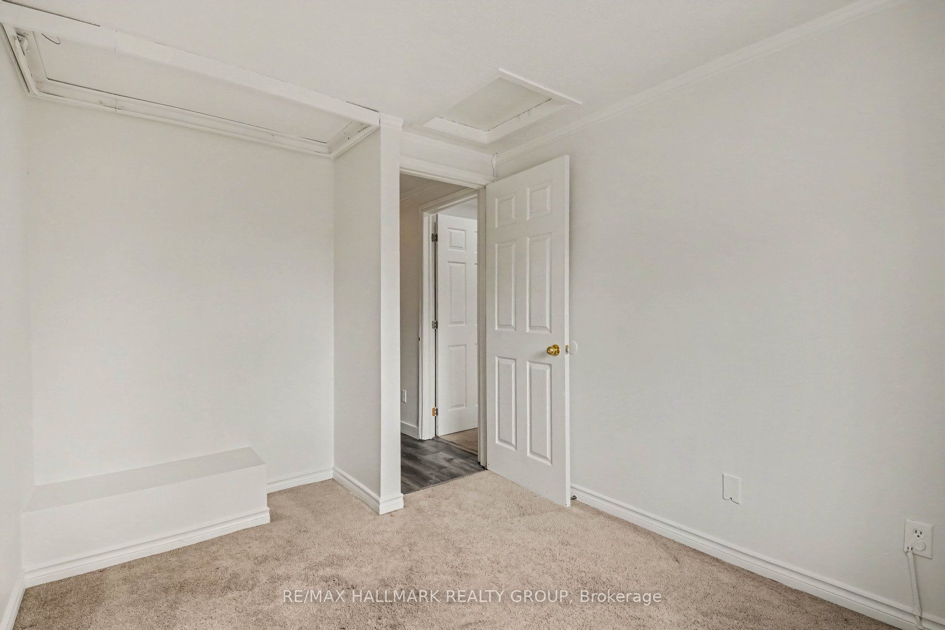 3045 Olympic Way 101 Property Photo 20