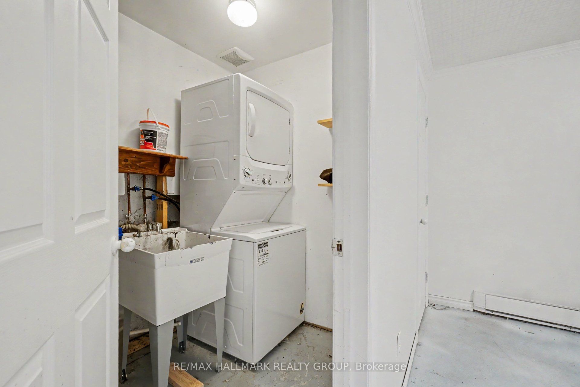 3045 Olympic Way 101 Property Photo 28