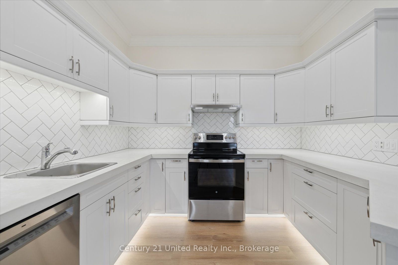 1027 Willcox Street 201 Property Photo 15