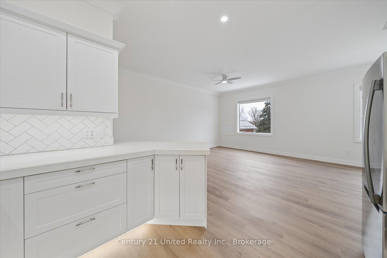 1027 Willcox Street 201 Property Photo 17
