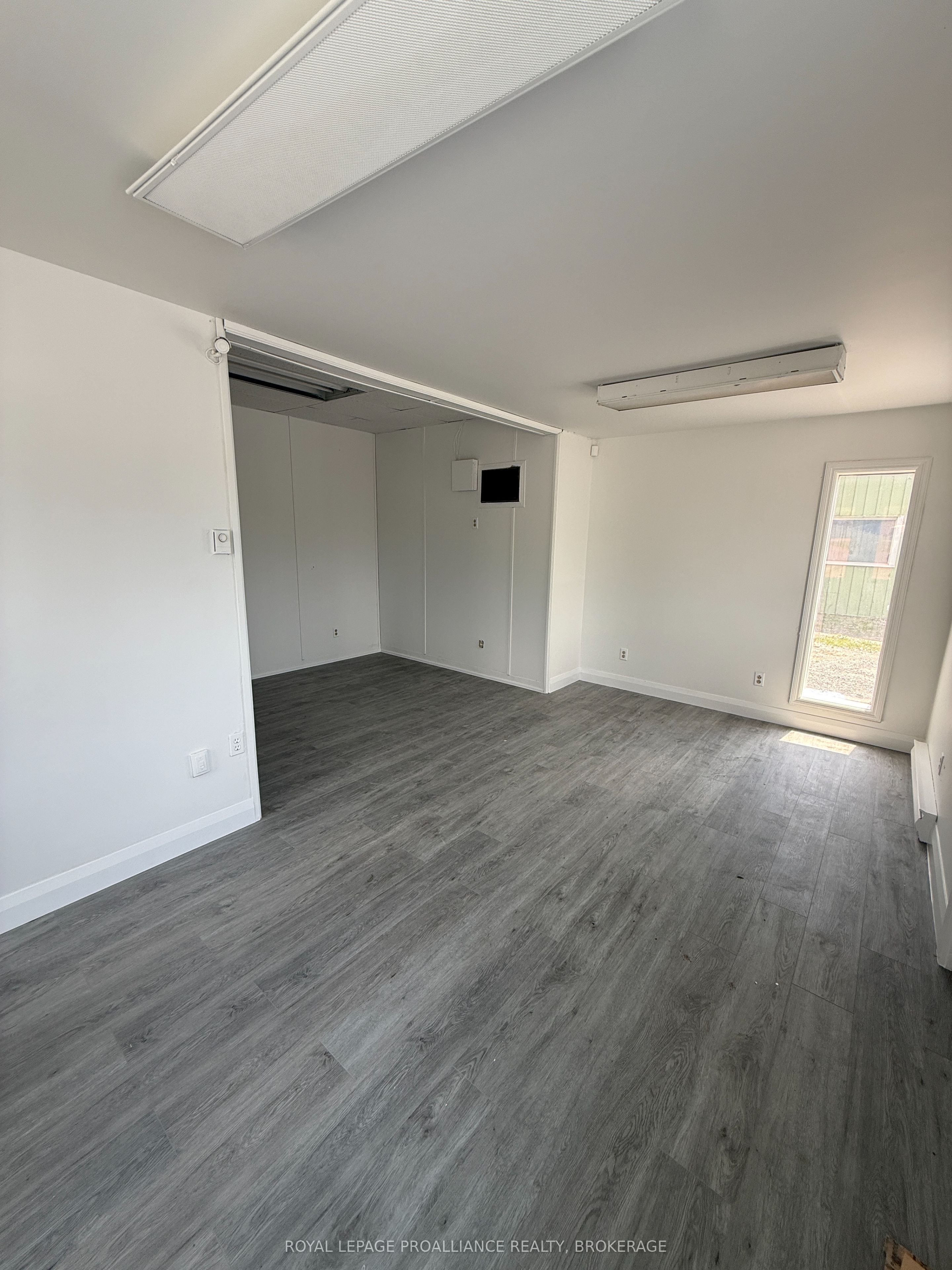 830 John Counter Boulevard Property Photo 13