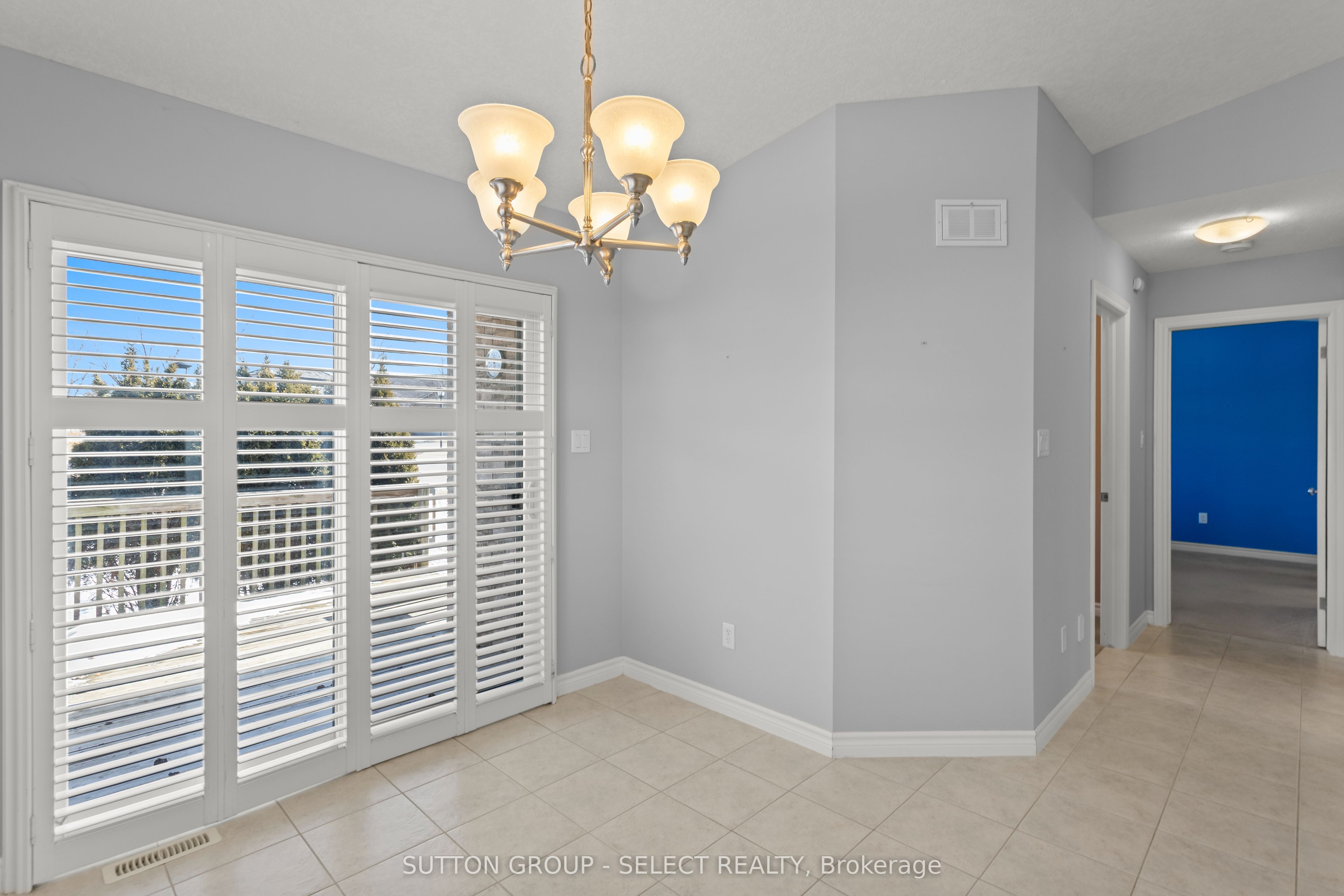 2094 Denview Avenue Property Photo 14