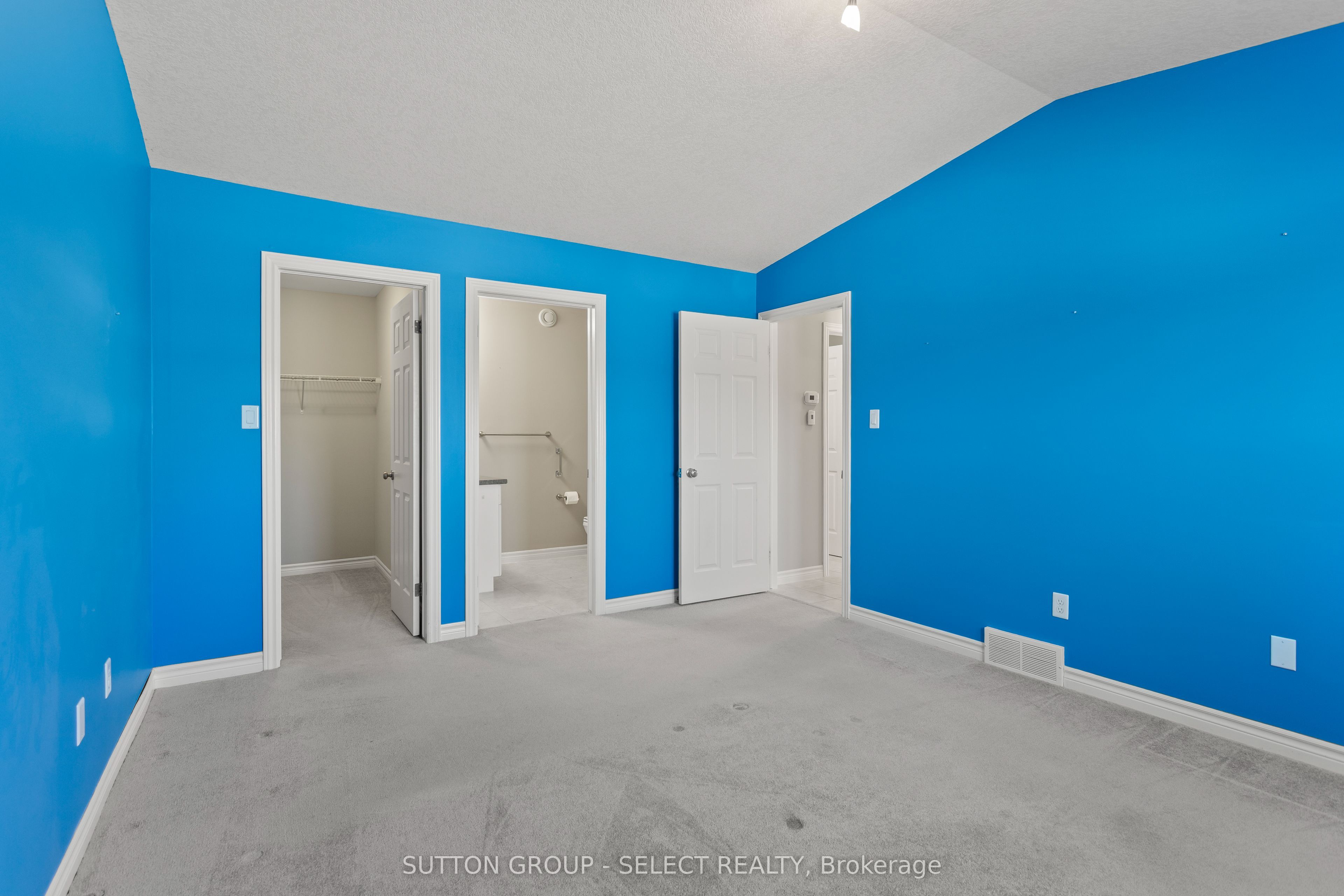 2094 Denview Avenue Property Photo 17