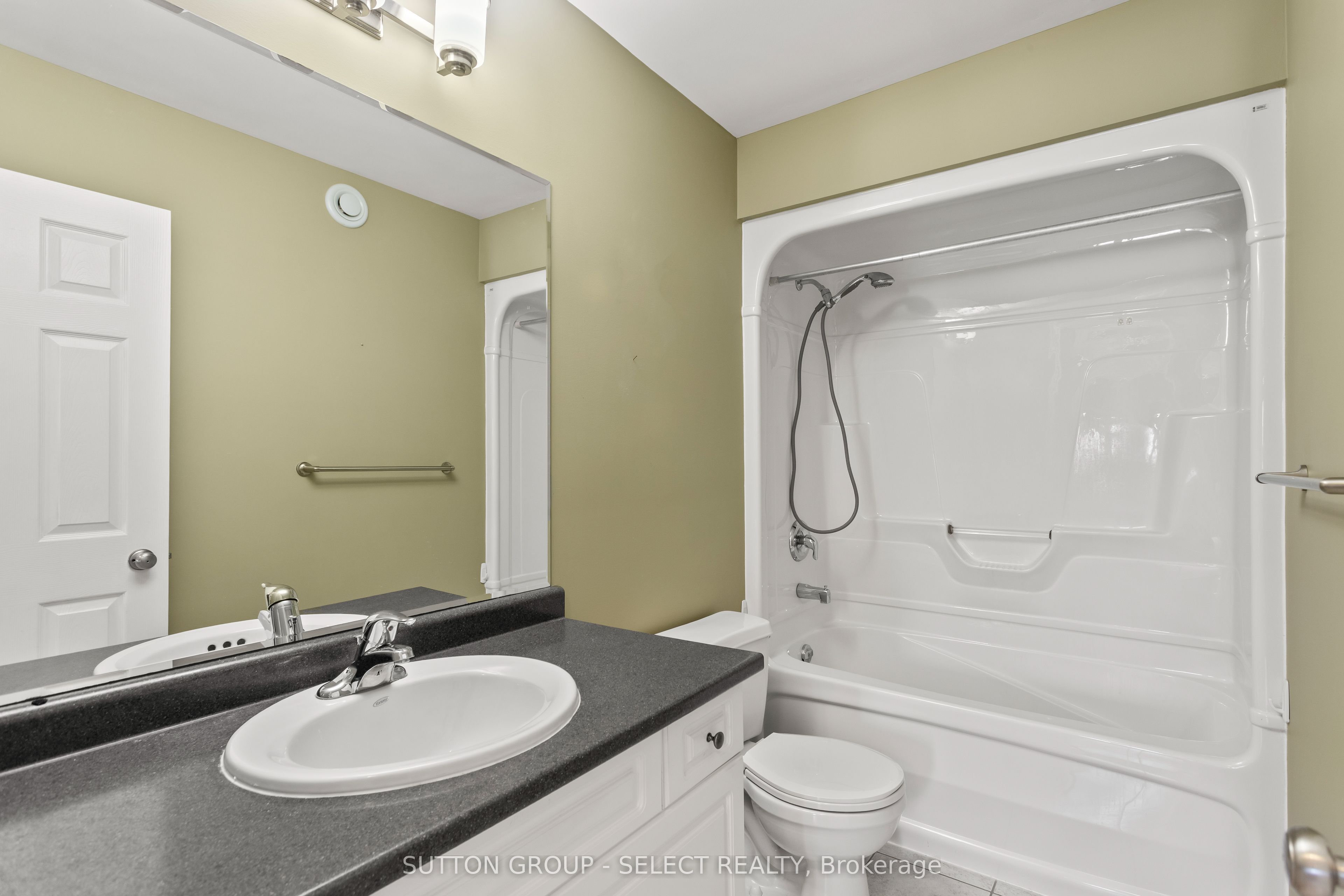 2094 Denview Avenue Property Photo 18
