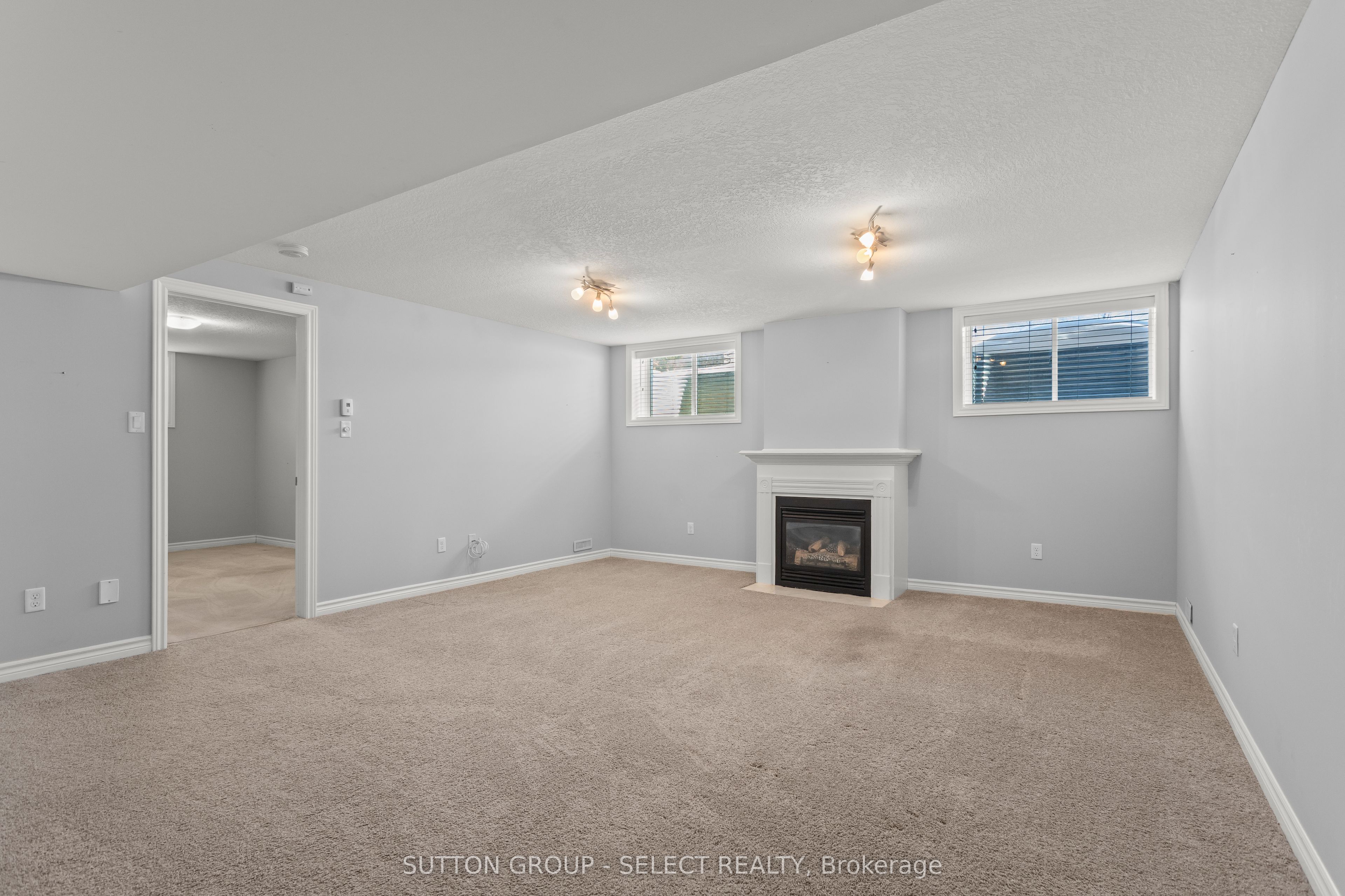 2094 Denview Avenue Property Photo 25