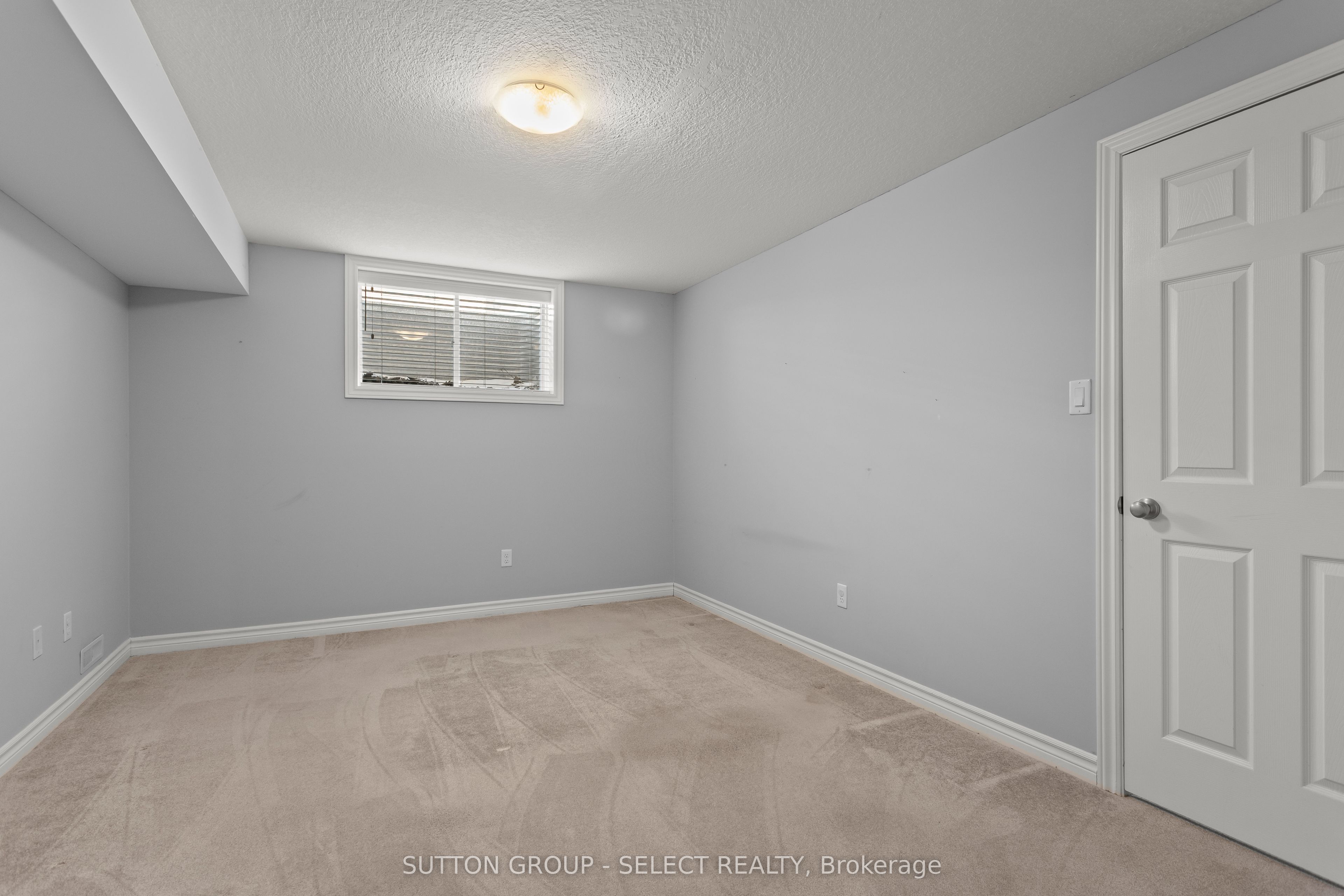 2094 Denview Avenue Property Photo 29