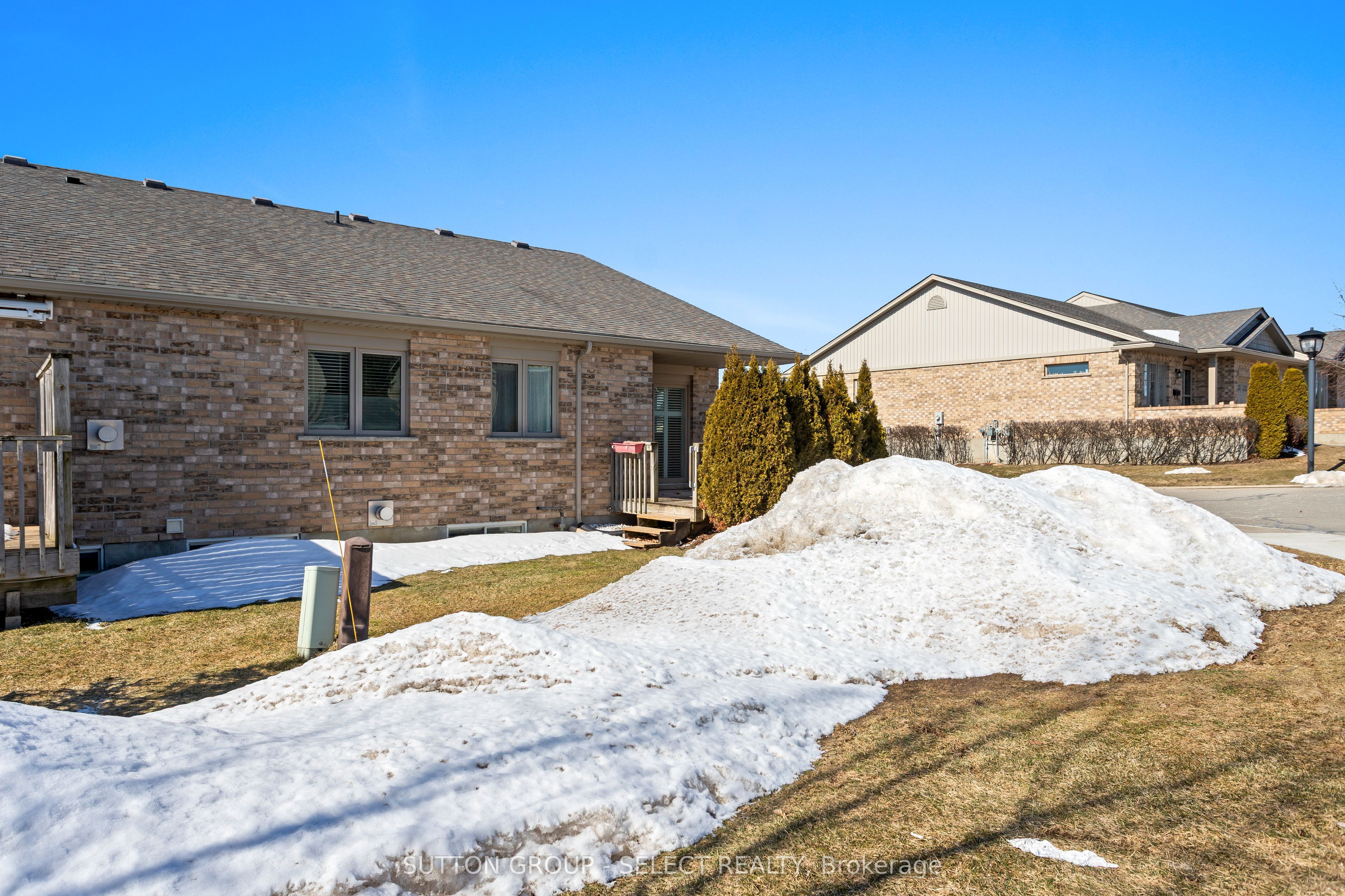 2094 Denview Avenue Property Photo 35