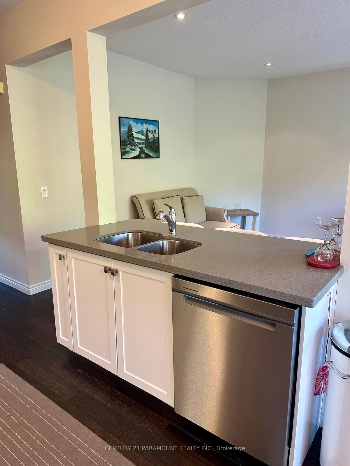 120 Delphi Lane Property Photo 3