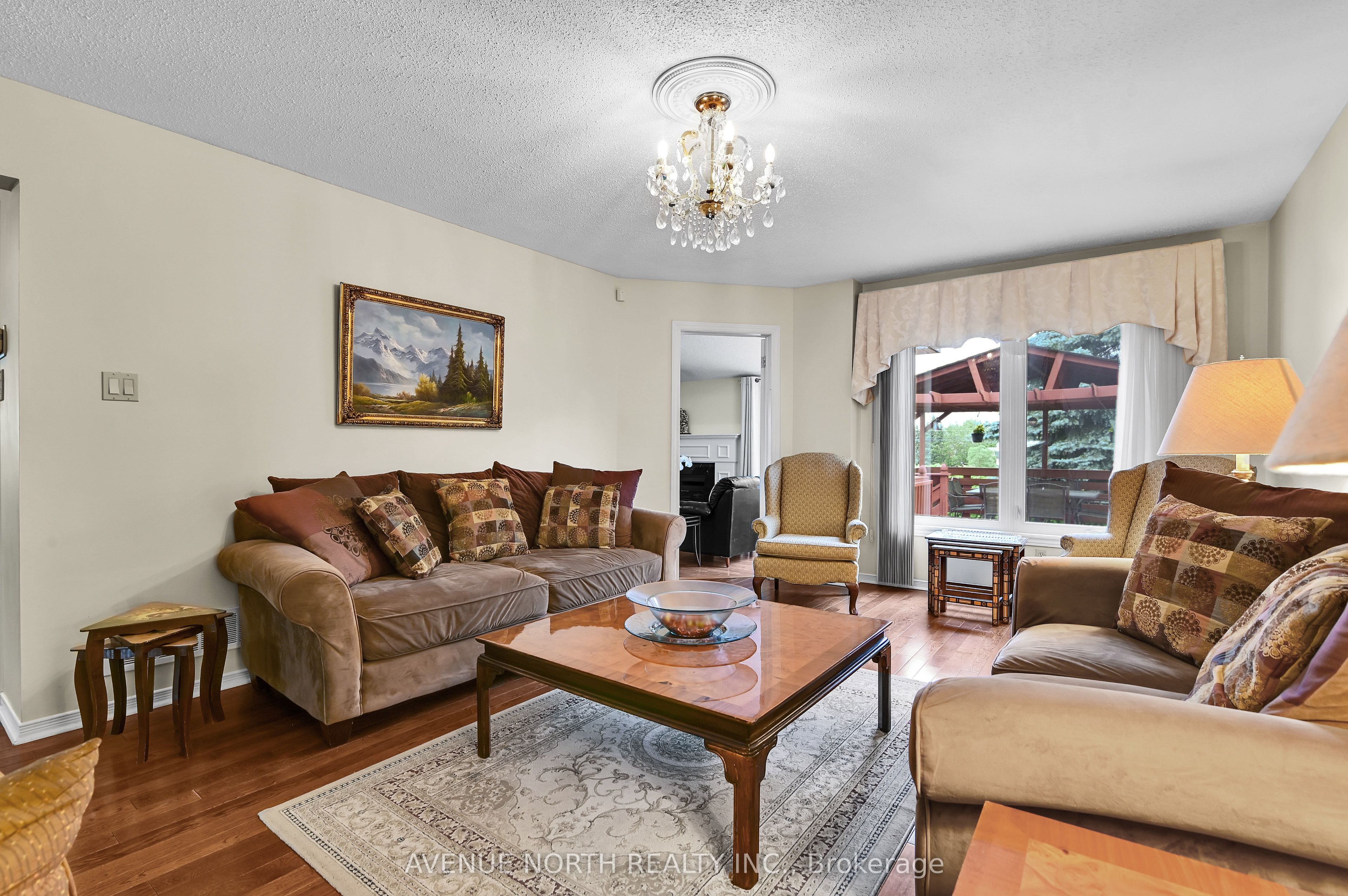 48 Hackett Street Property Photo 8