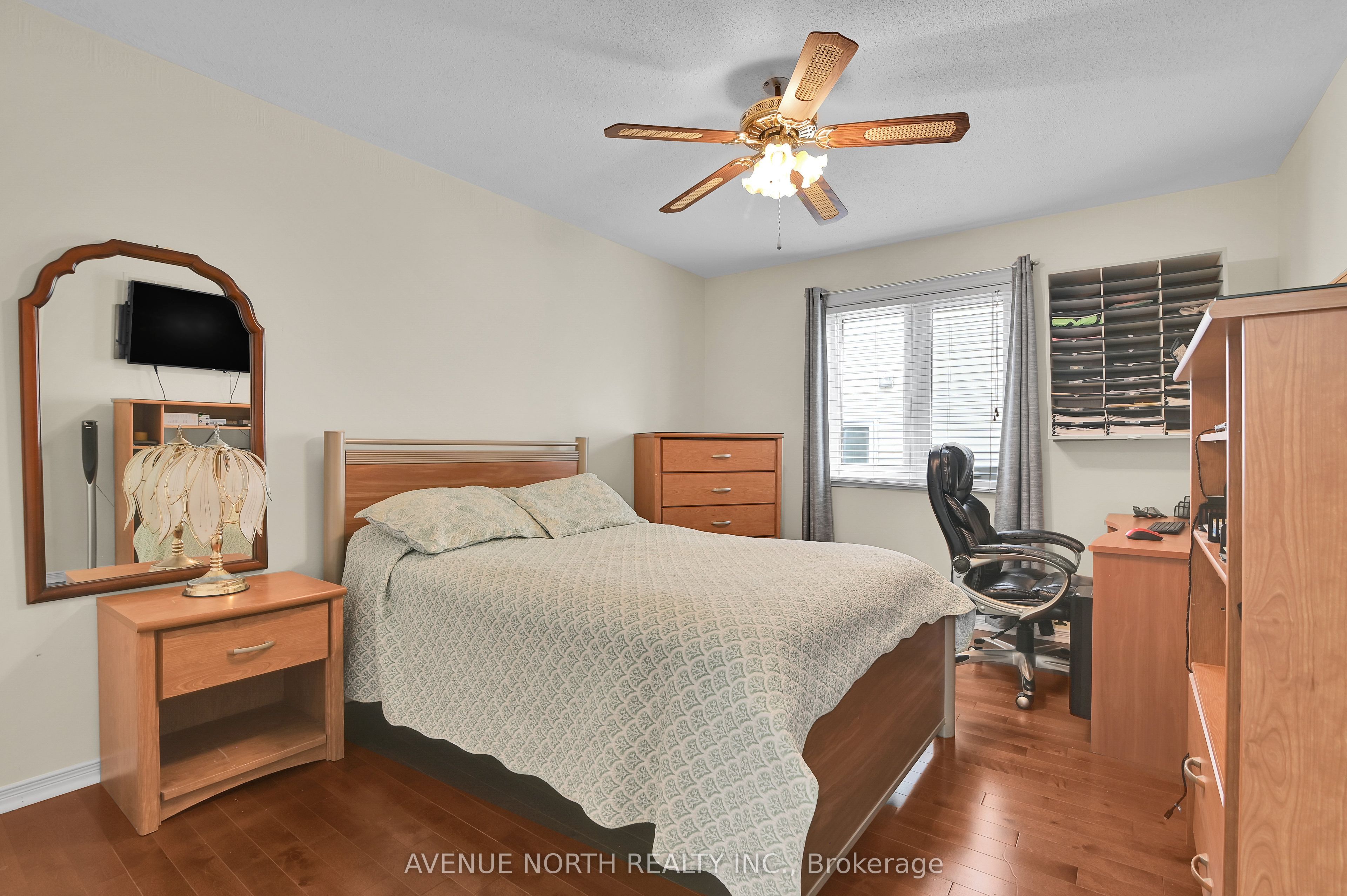 48 Hackett Street Property Photo 23