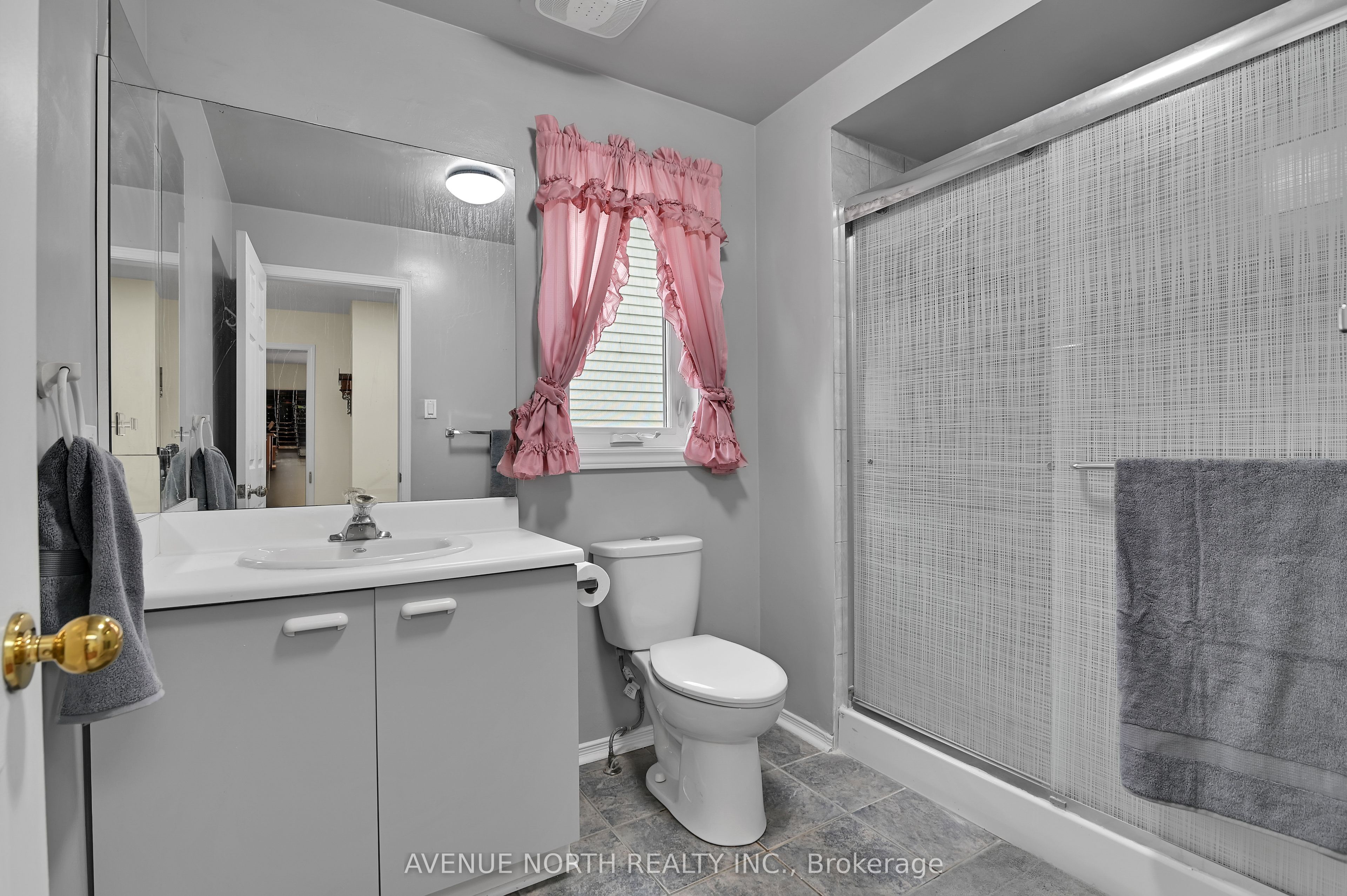 48 Hackett Street Property Photo 27