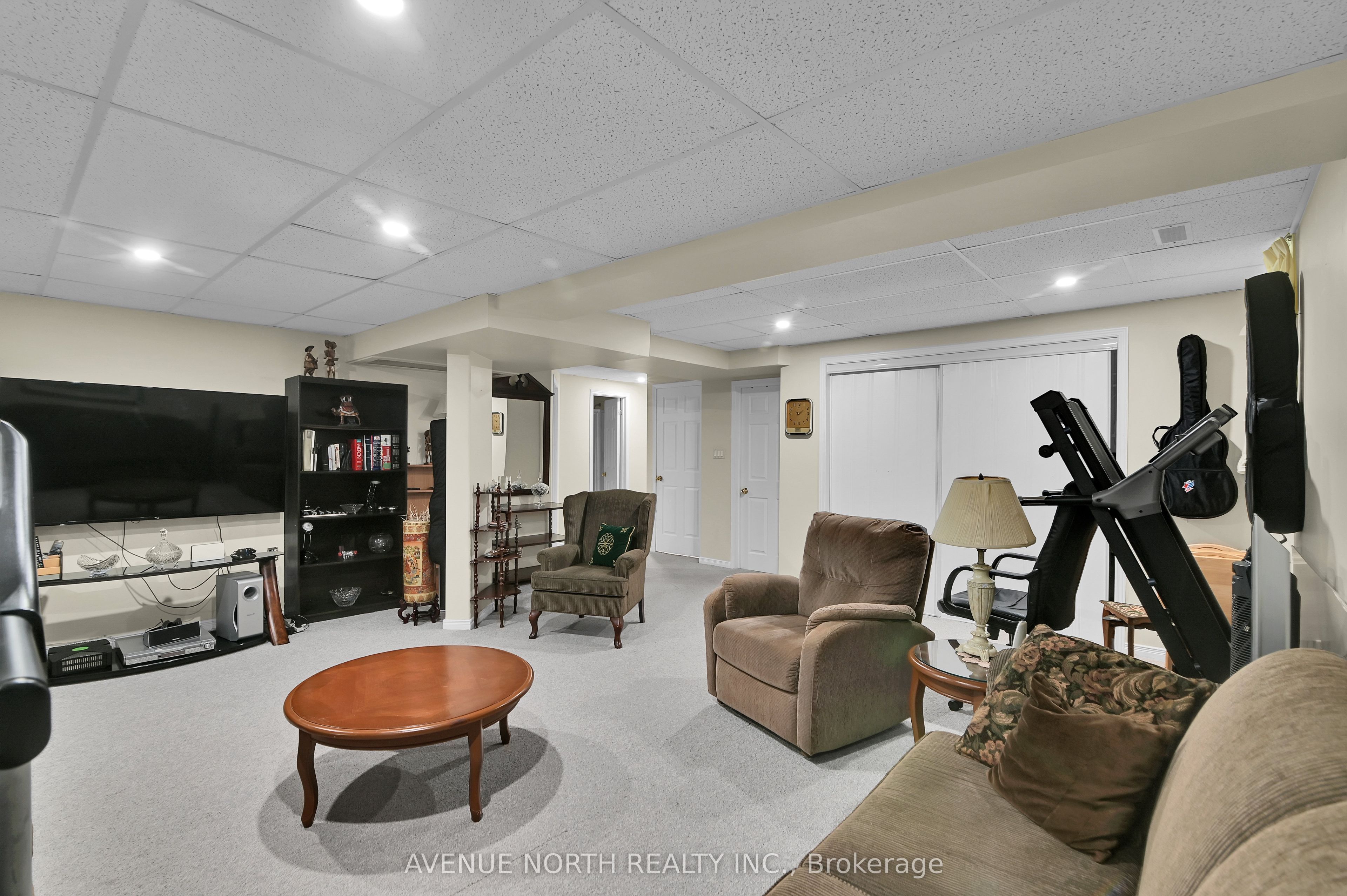 48 Hackett Street Property Photo 30