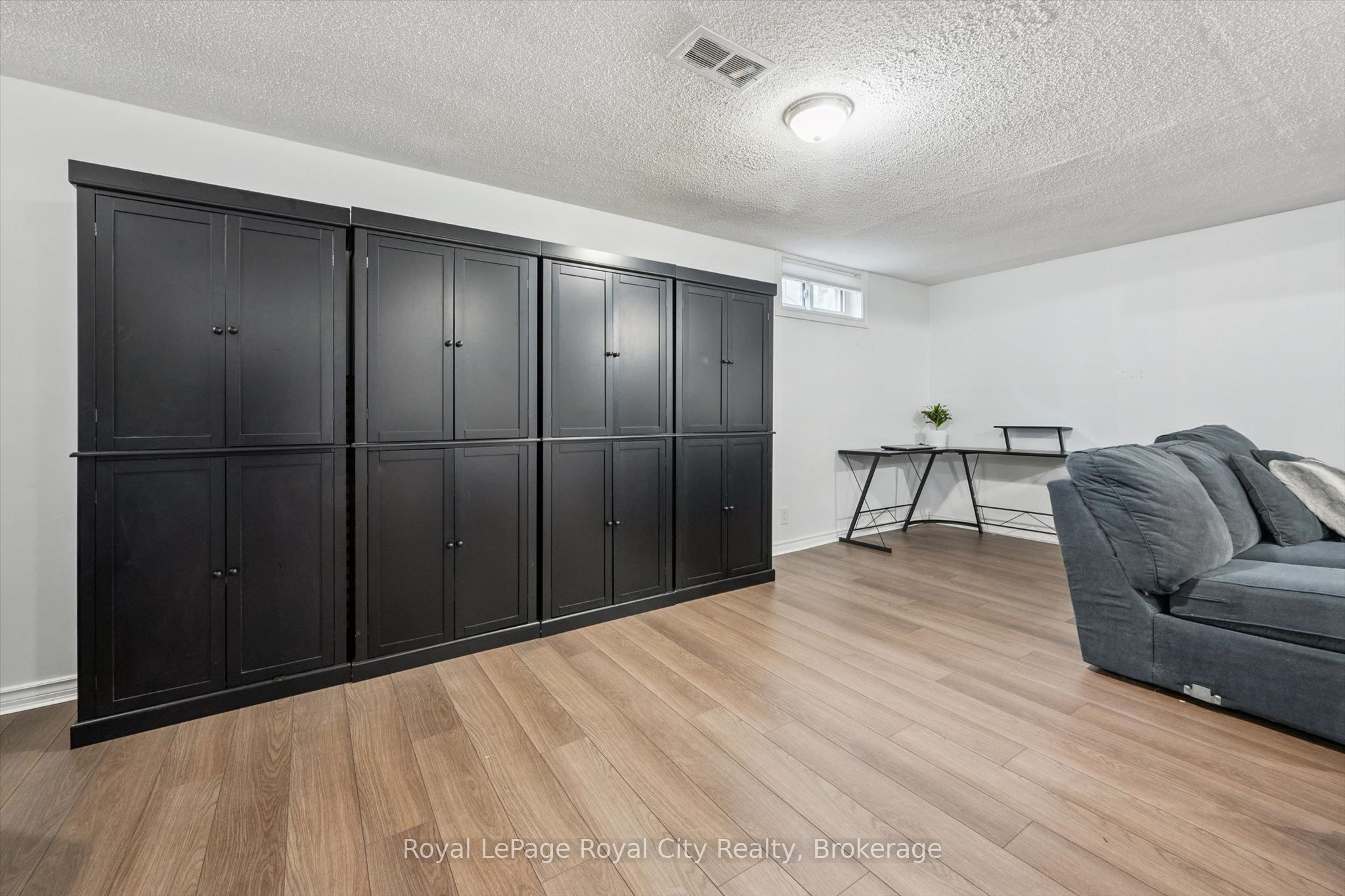 300 Auden Road Property Photo 17
