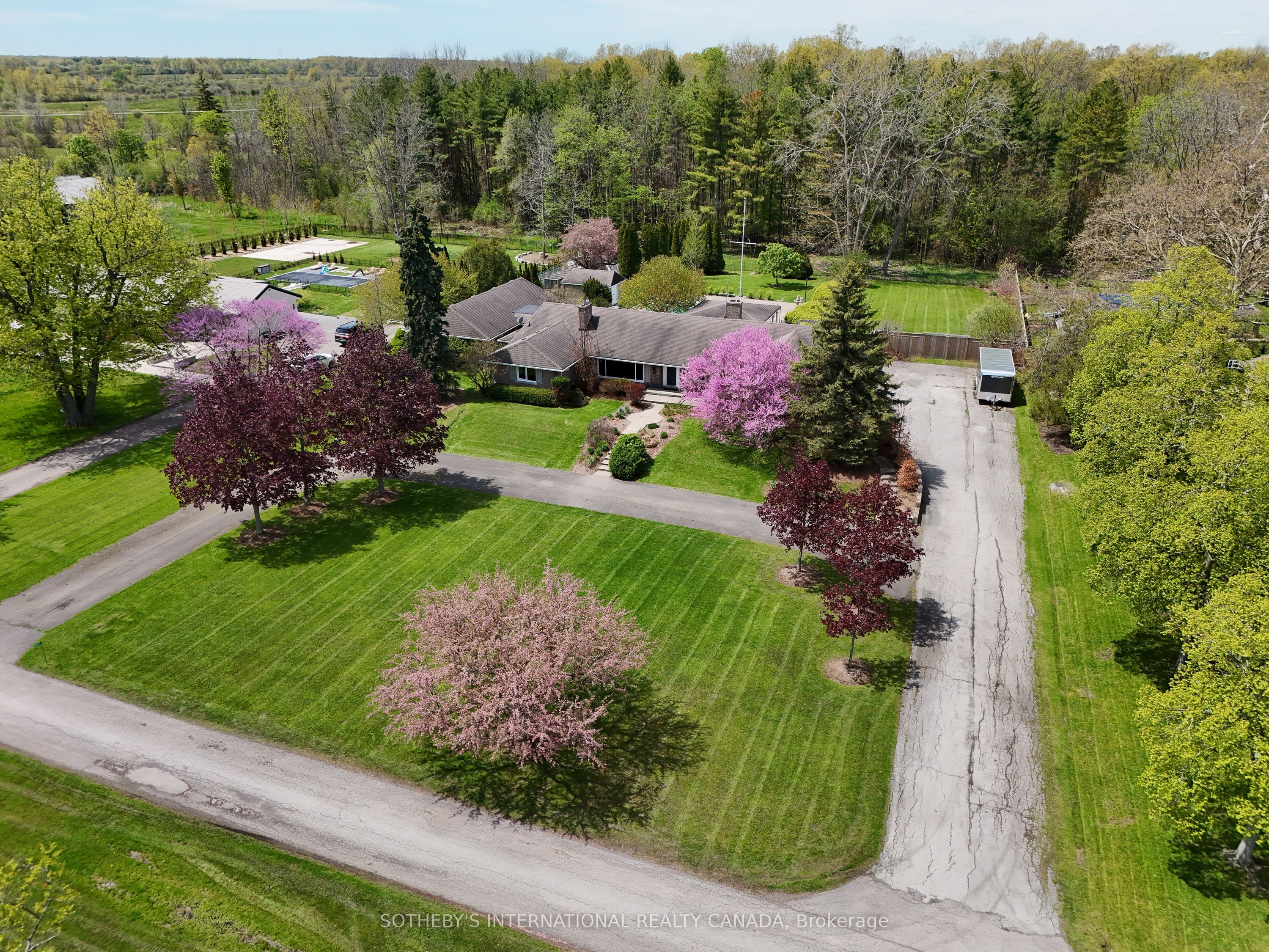 9317 Niagara River Parkway Property Photo 3