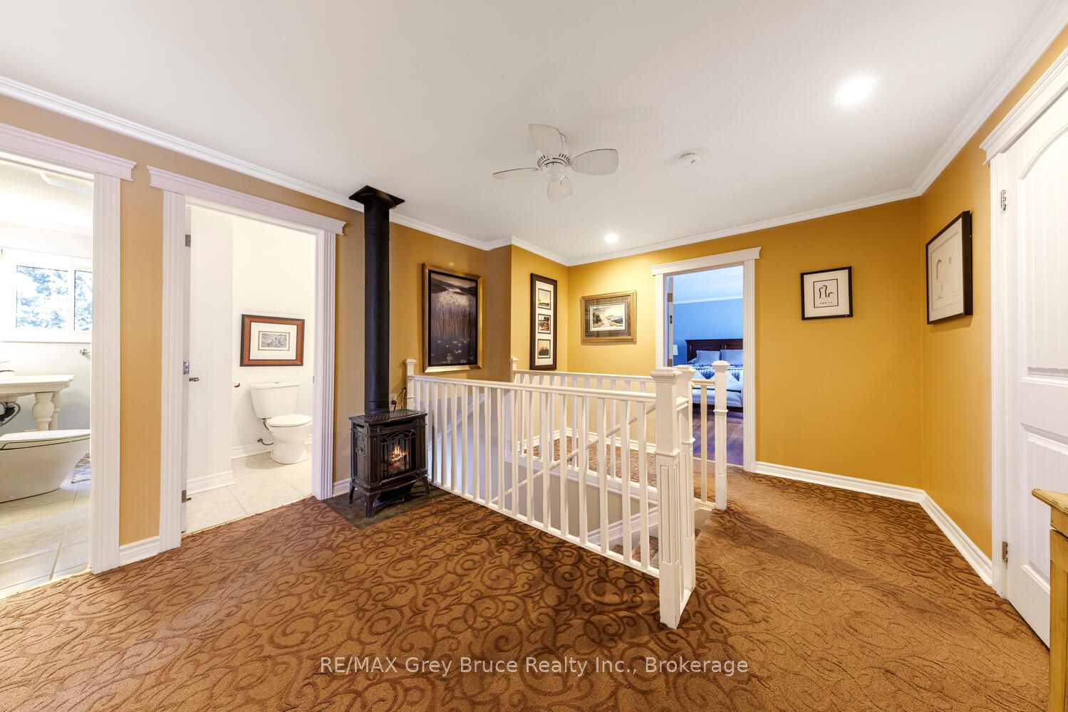 424 Huron Road Property Photo 22