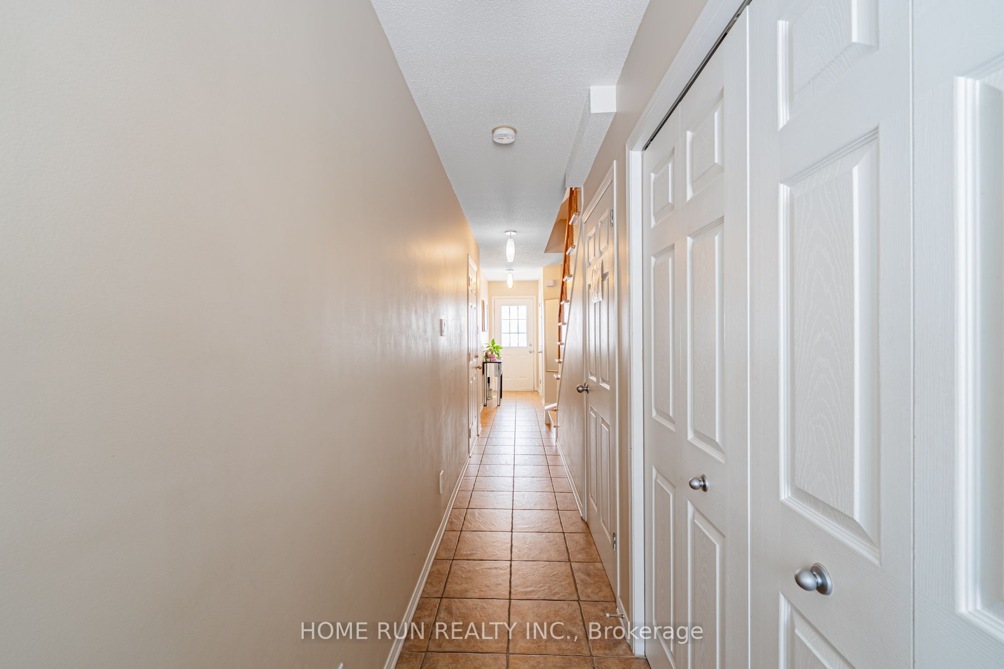 90 Edenvale Drive 207 Property Photo 8