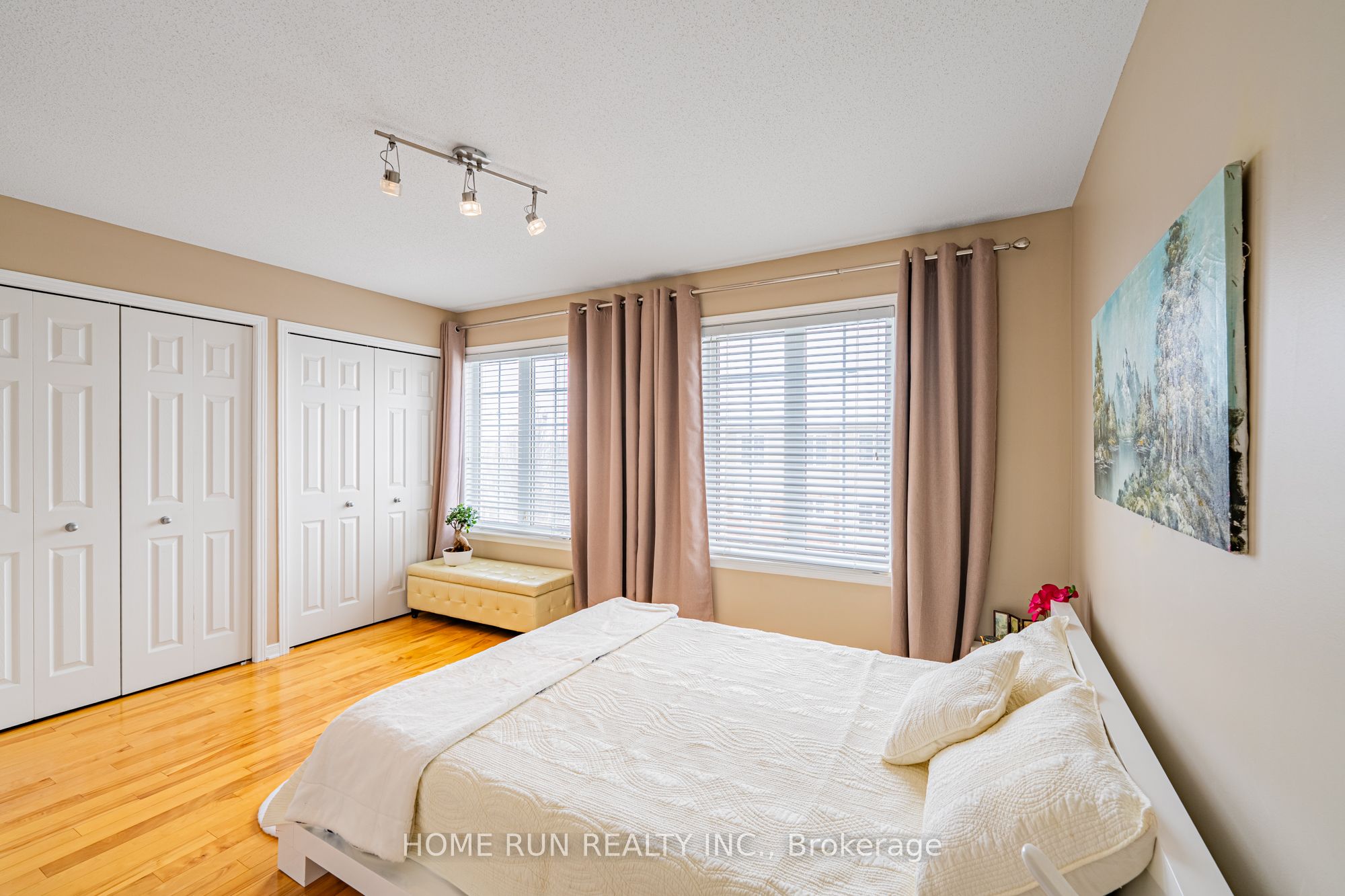 90 Edenvale Drive 207 Property Photo 31