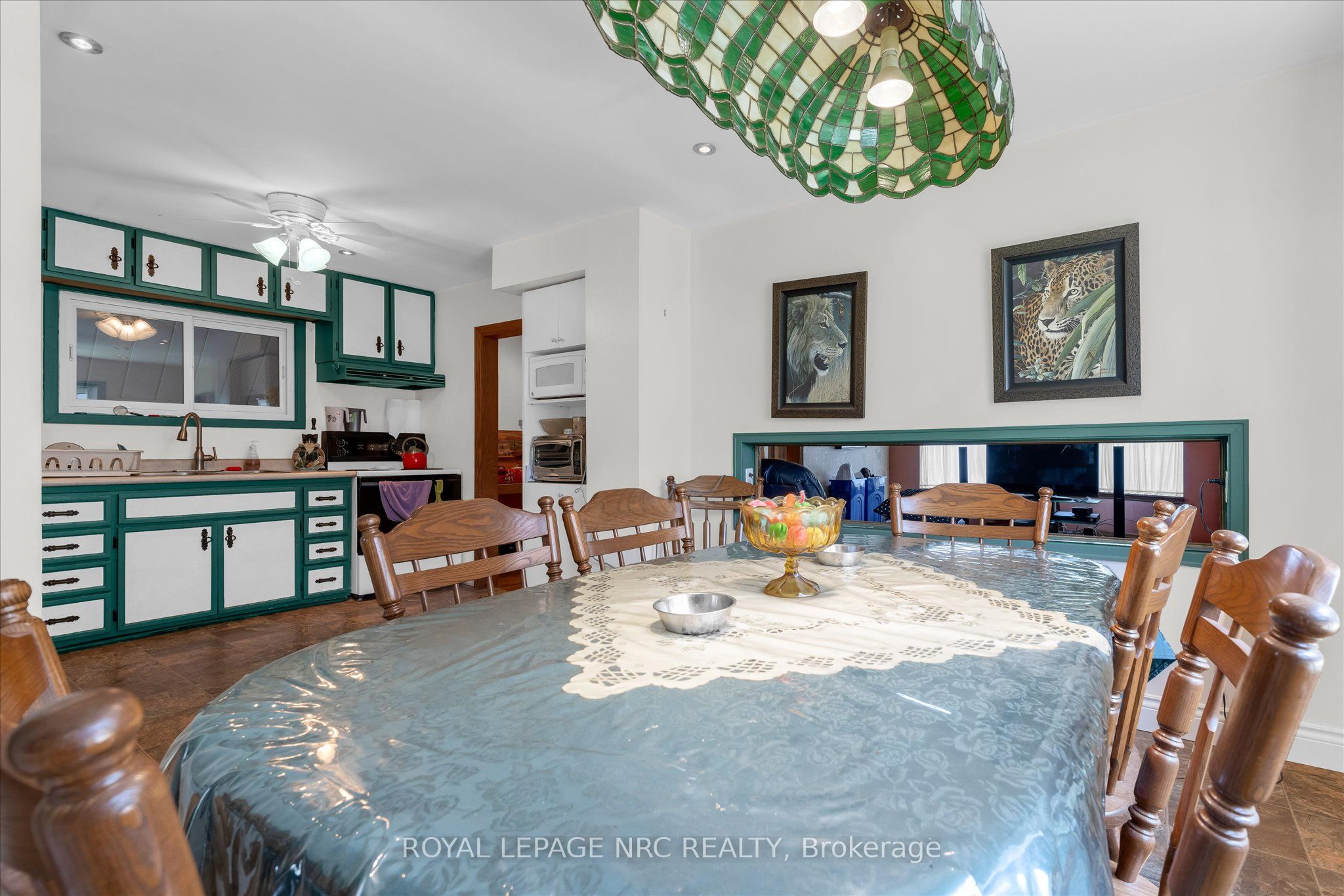4271 Elgin Street Property Photo 17